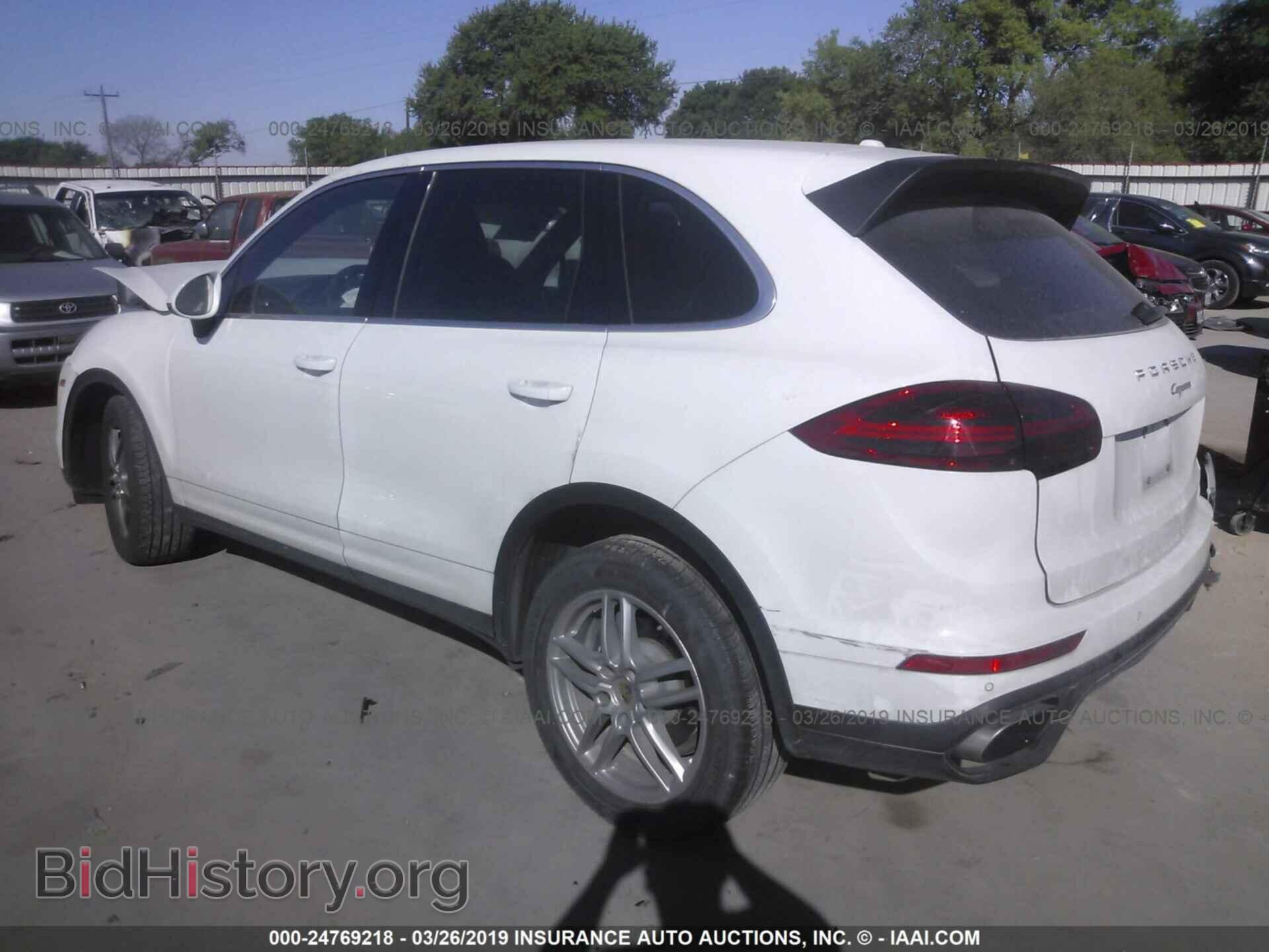 2016 PORSCHE CAYENNE - VIN: WP1AA2A2XGKA09010 - Photo 3