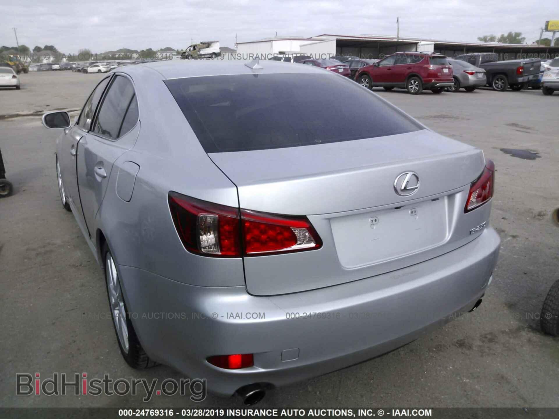 2011 LEXUS IS - VIN: JTHBF5C27B5145851 - Фото 3