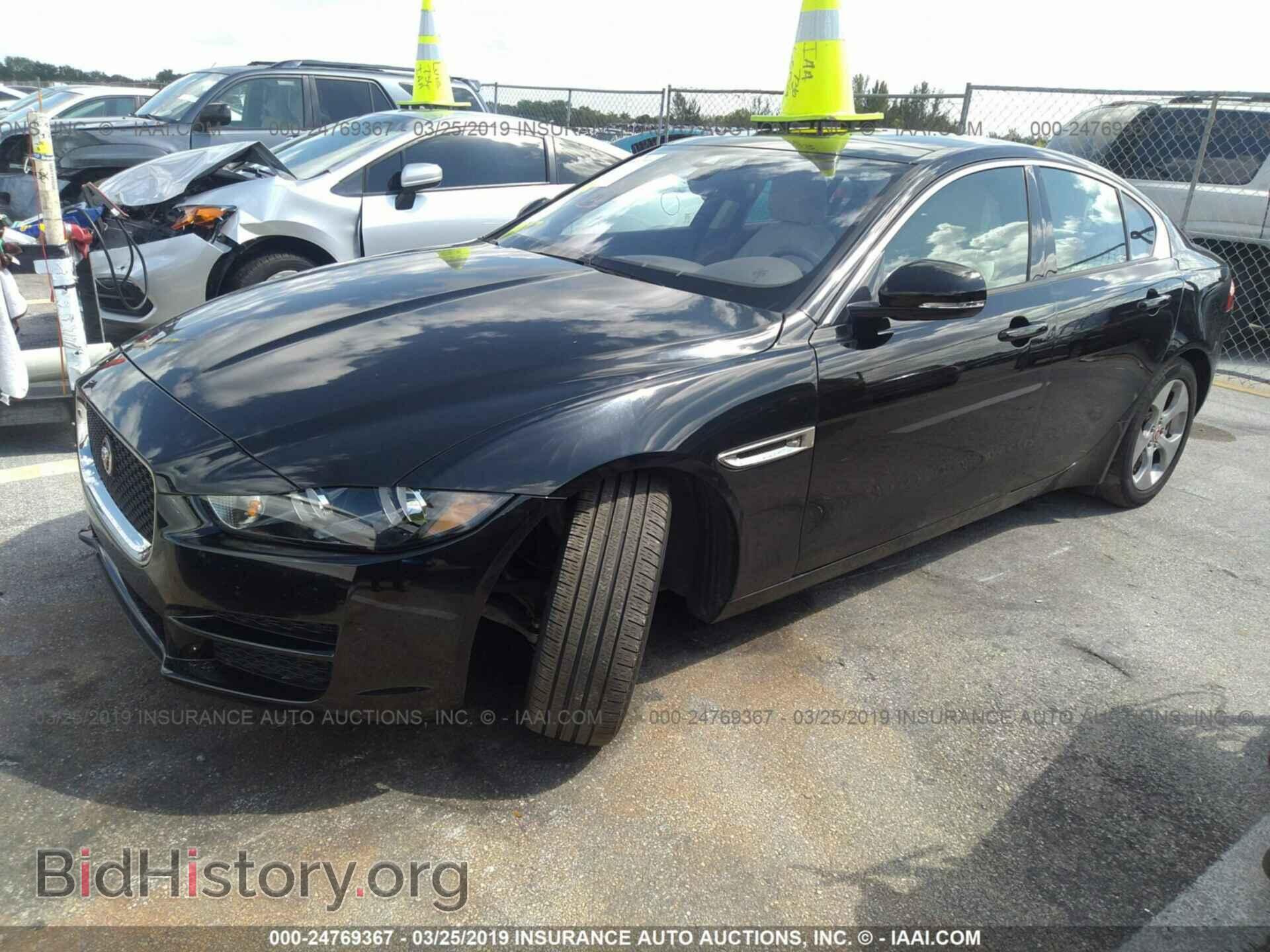 2017 JAGUAR XE - VIN: SAJAR4BG5HA970851 - Фото 2