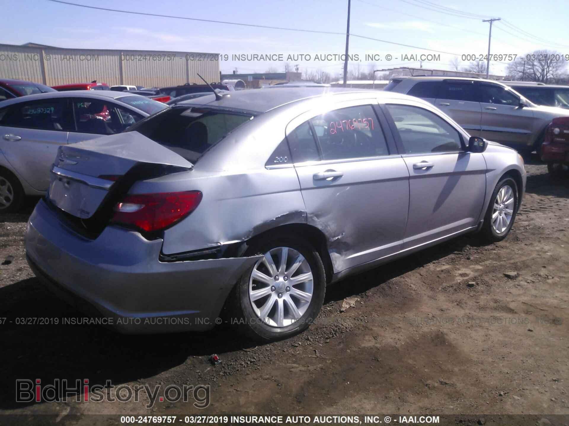 2014 CHRYSLER 200 - VIN: 1C3CCBBG5EN114844 - Фото 4