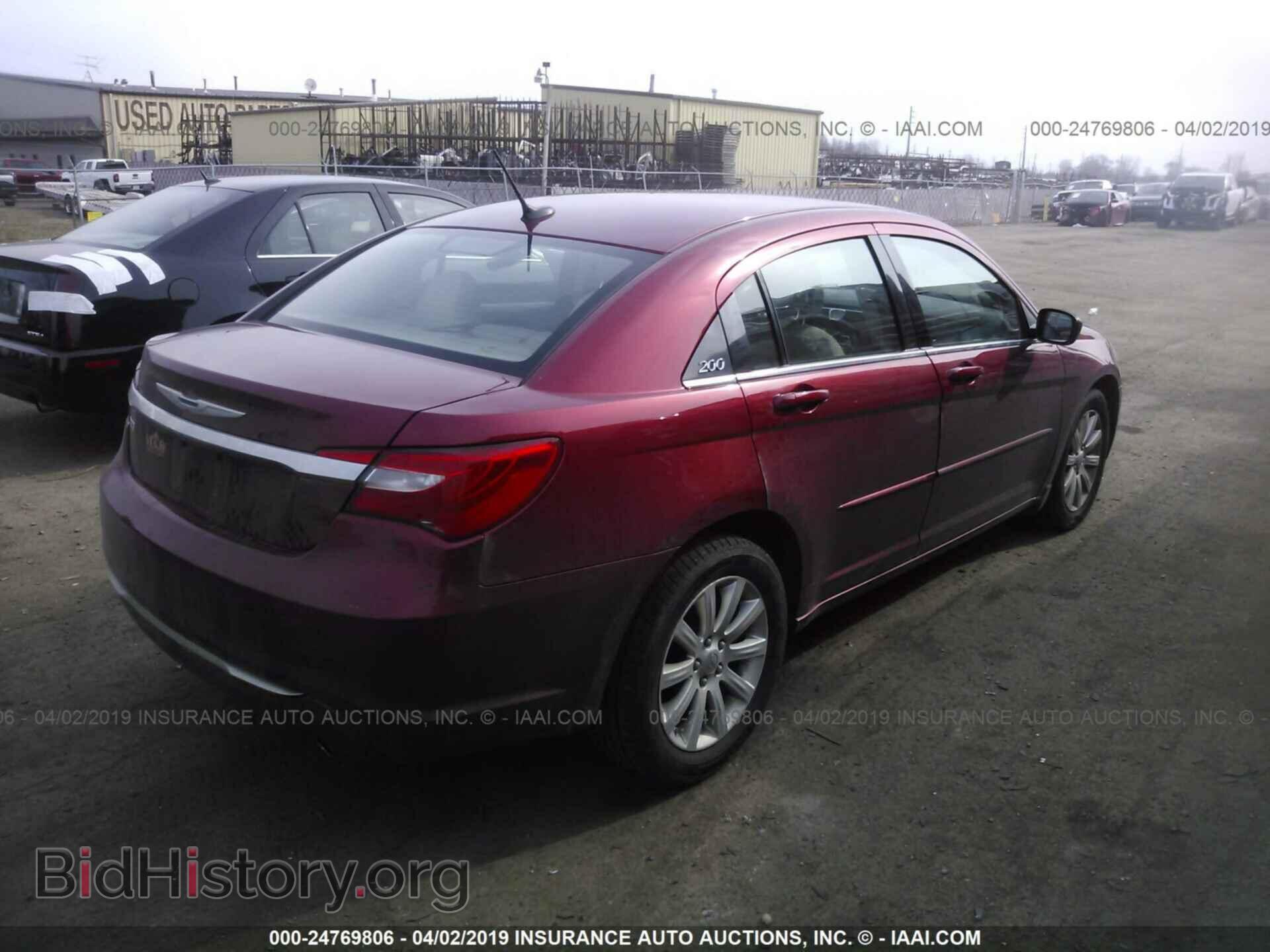 2013 CHRYSLER 200 - VIN: 1C3CCBBG9DN704141 - Фото 4