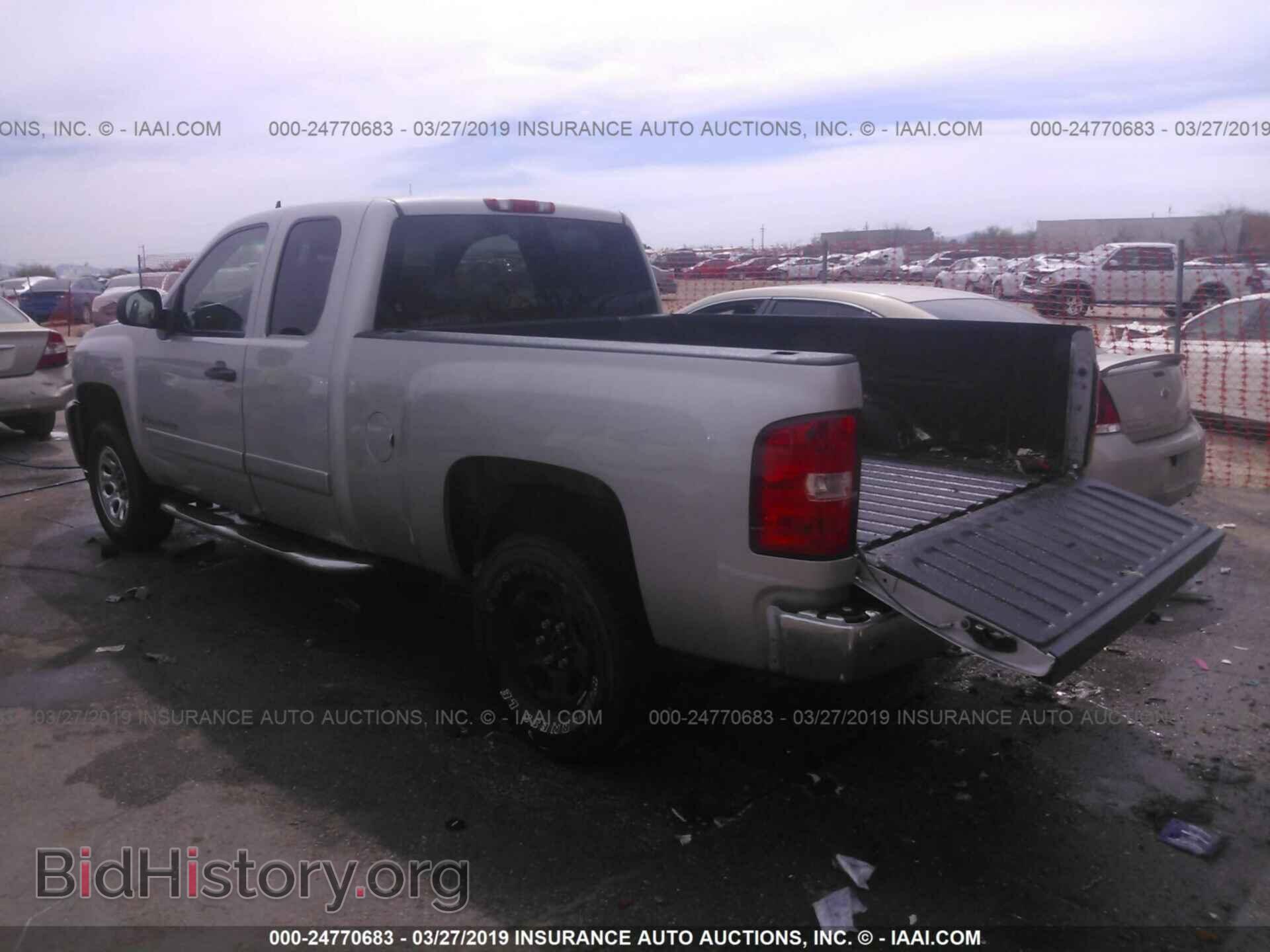 2007 CHEVROLET SILVERADO - VIN: 2GCEC19J871689881 - Фото 3