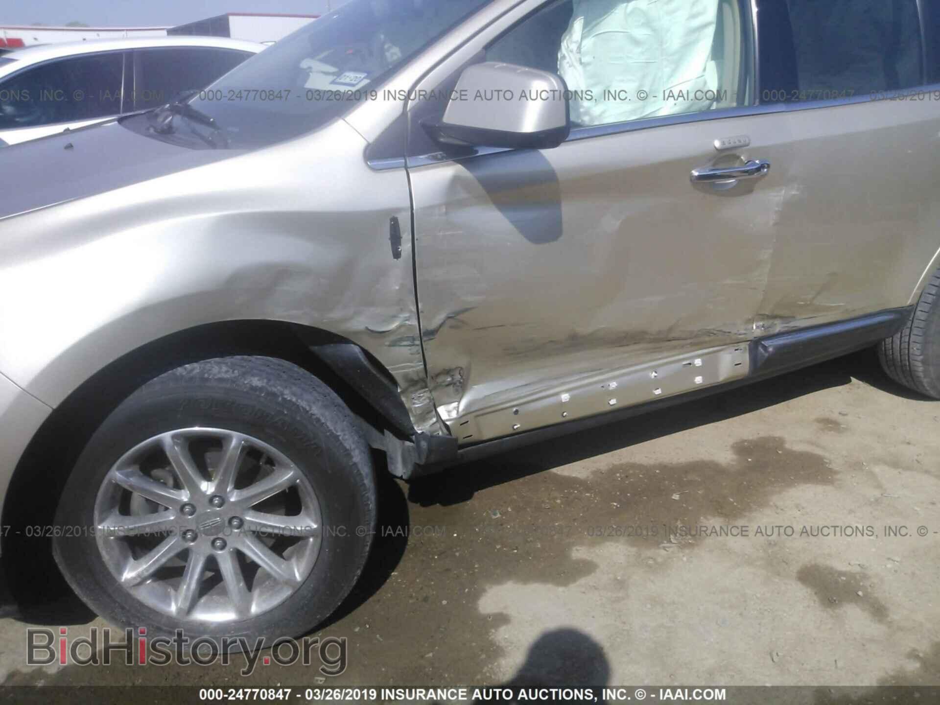 2011 LINCOLN MKX - VIN: 2LMDJ8JK4BBJ12640 - Photo 6
