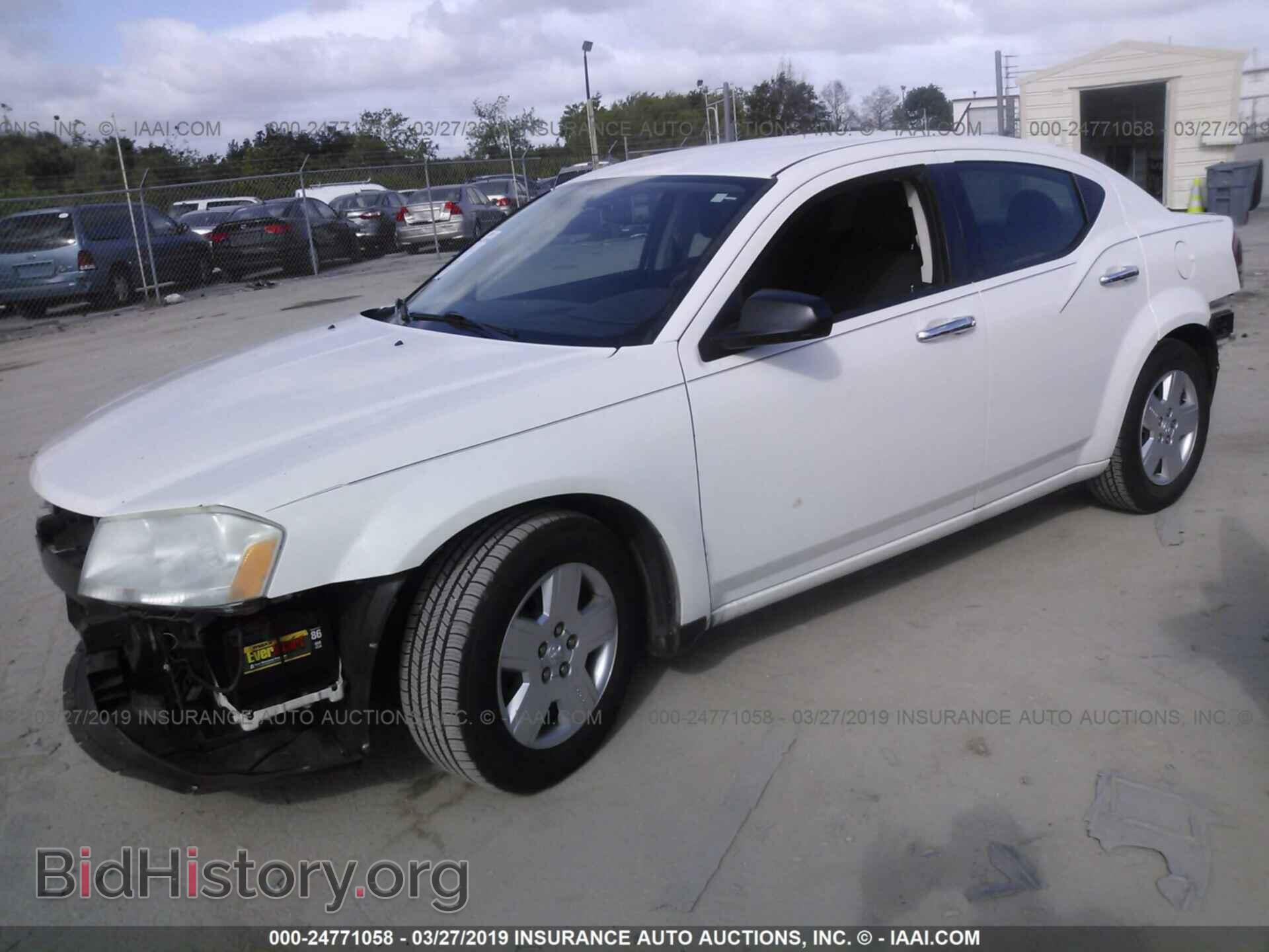 2010 DODGE AVENGER - VIN: 1B3CC4FB3AN101611 - Фото 2