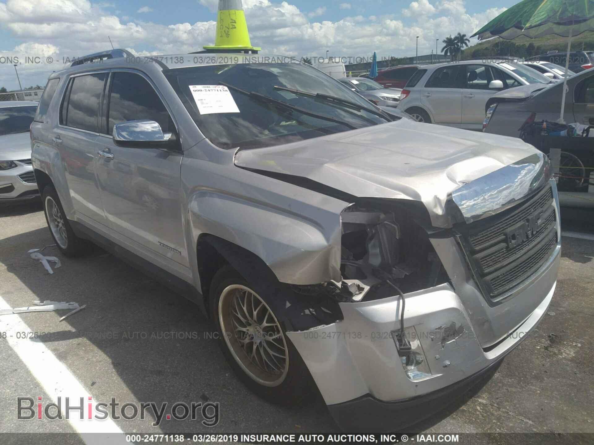 Фотография 2GKFLTE37F6169099 - GMC TERRAIN 2015