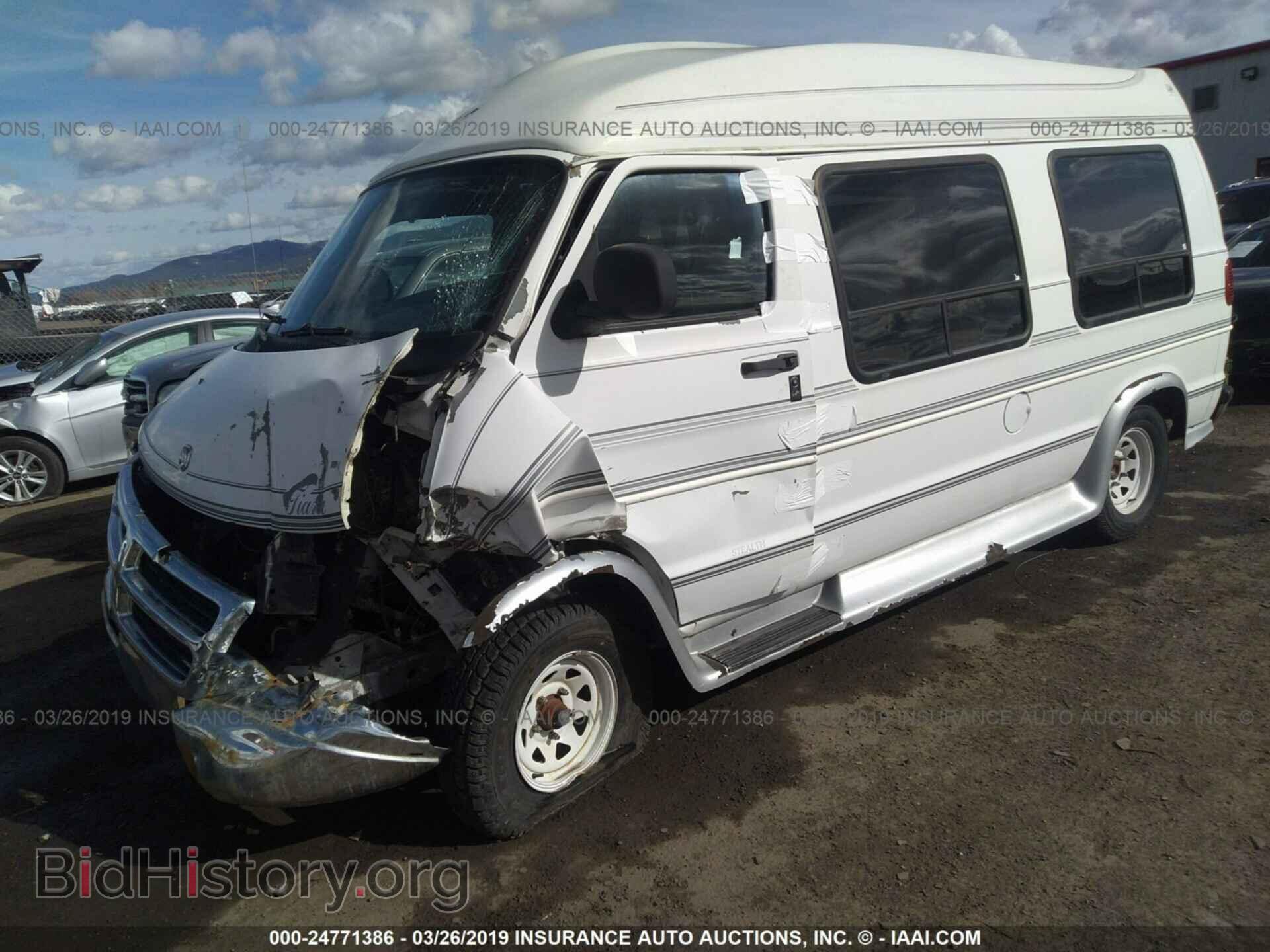 2000 DODGE RAM VAN - VIN: 2B6HB11Y8YK128895 - Фото 2