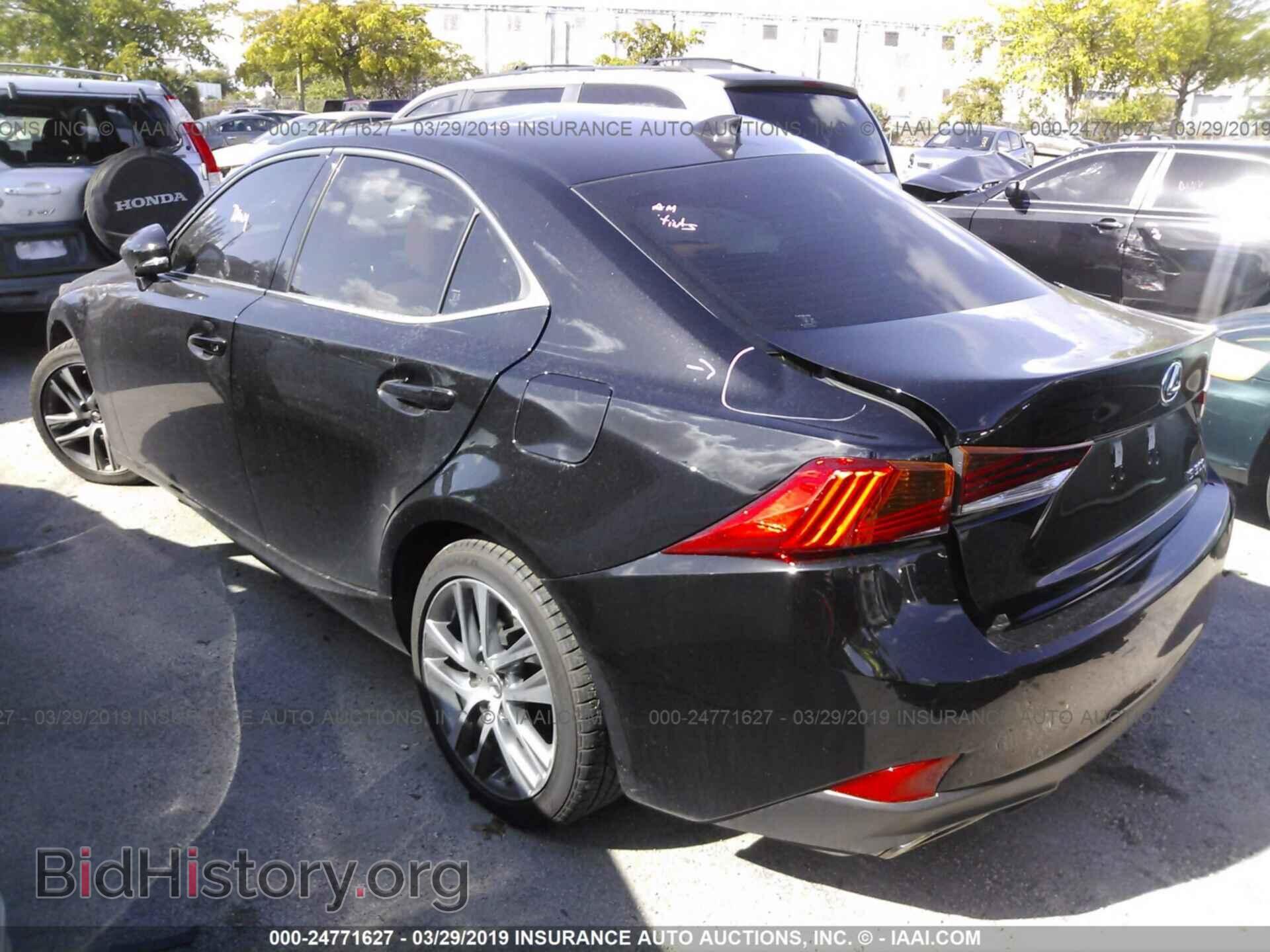 2019 LEXUS IS - VIN: JTHBA1D27K5088038 - Фото 3