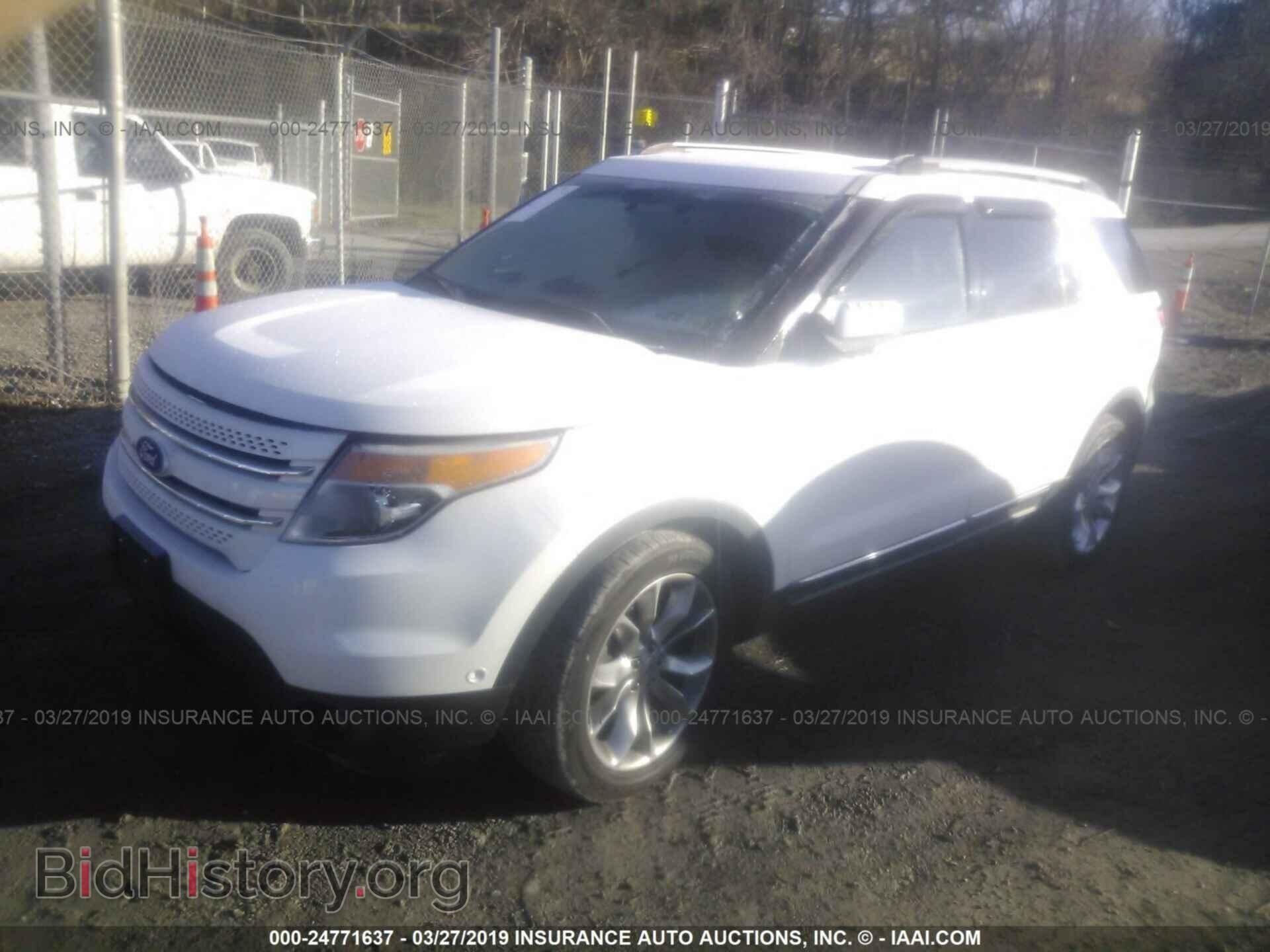 2011 FORD EXPLORER - VIN: 1FMHK7F82BGA41187 - Фото 2