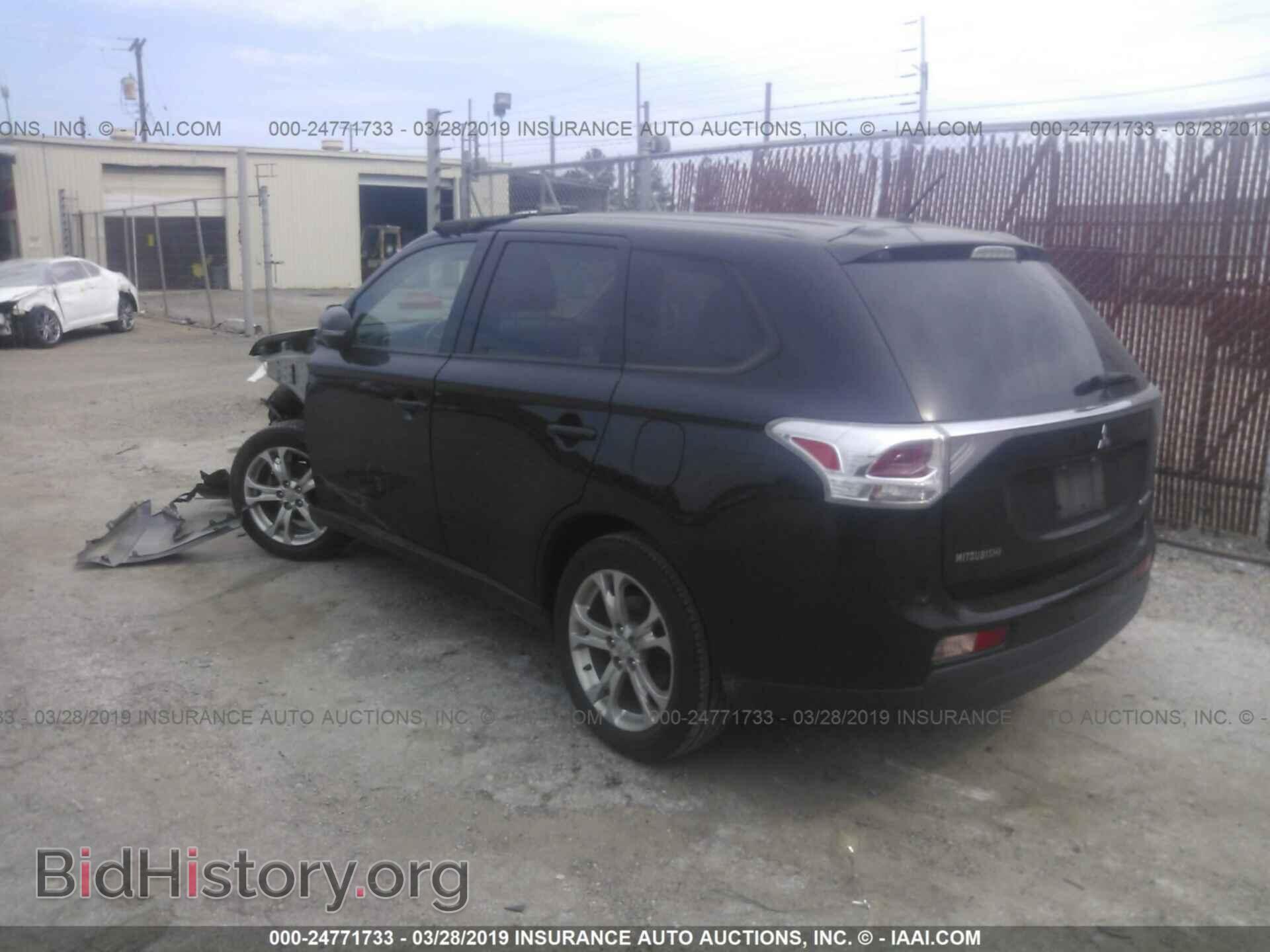 2014 MITSUBISHI OUTLANDER - VIN: JA4AD3A37EZ011884 - Фото 3