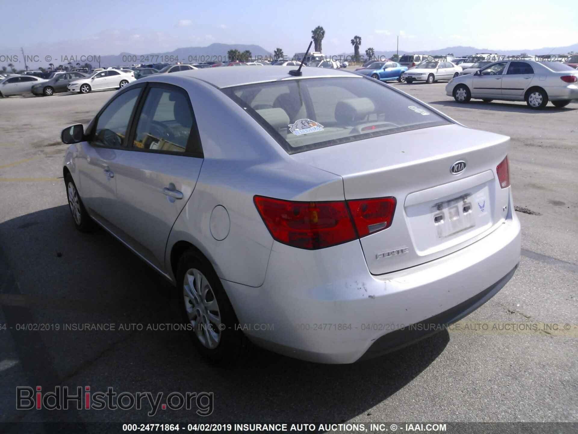 2011 KIA FORTE - VIN: KNAFU4A27B5438121 - Фото 3