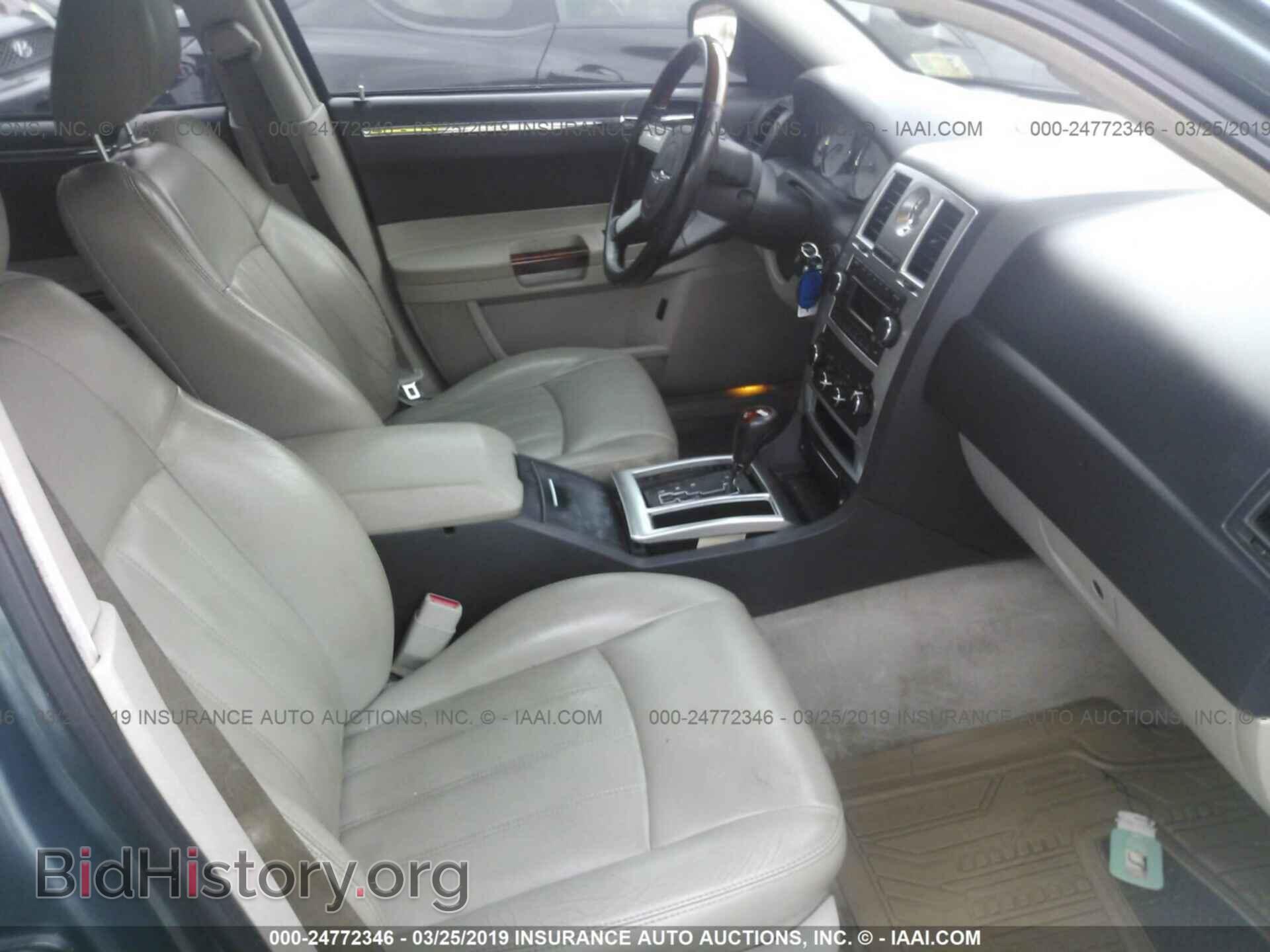 2005 CHRYSLER 300C - VIN: 2C3AA63H85H504891 - Фото 5