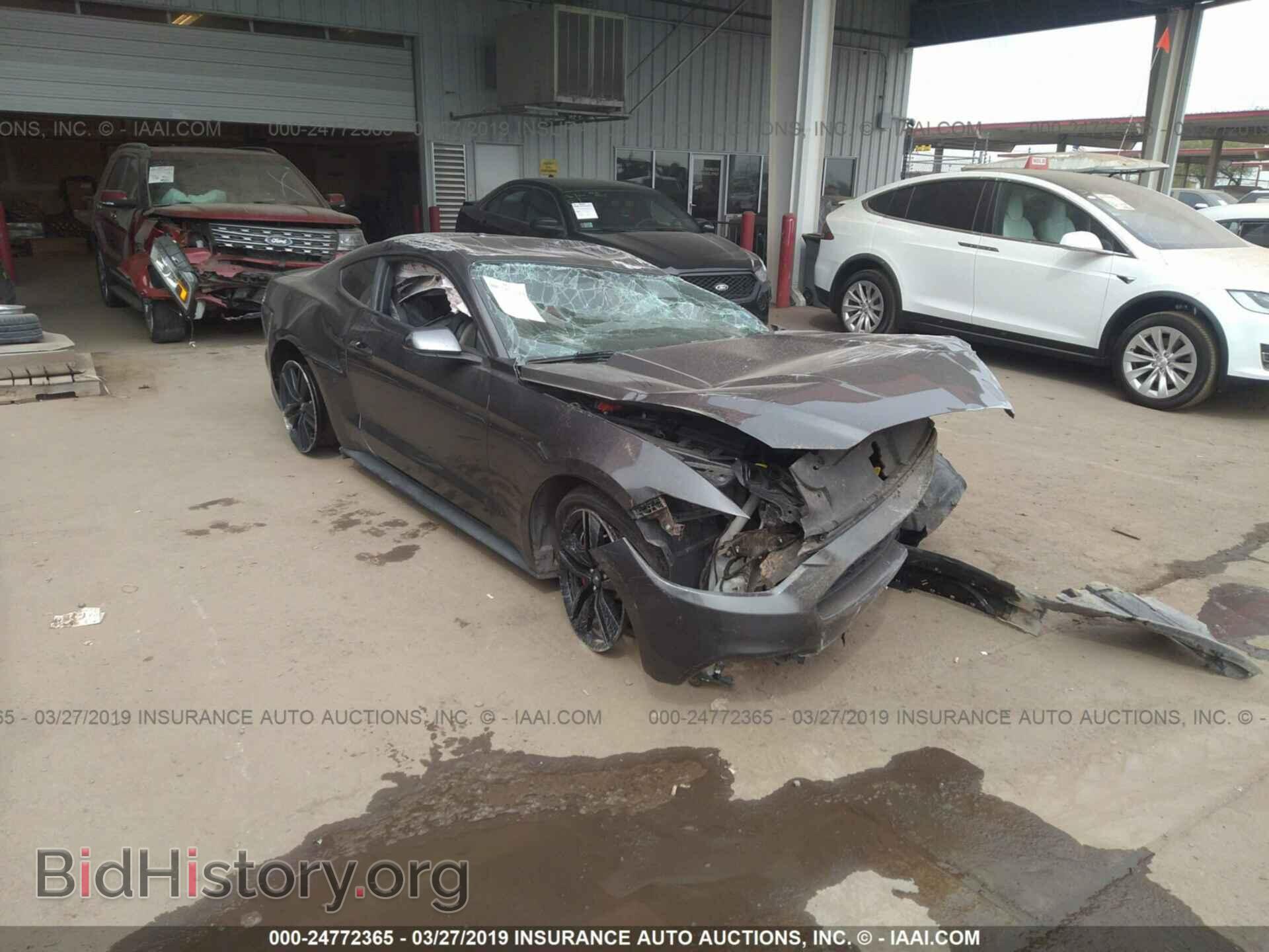 Photo 1FA6P8TH2F5311761 - FORD MUSTANG 2015