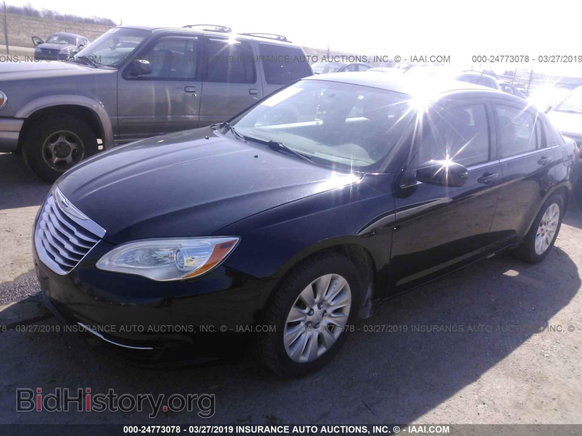 2012 CHRYSLER 200 - VIN: 1C3CCBAB2CN320237 - Photo 2