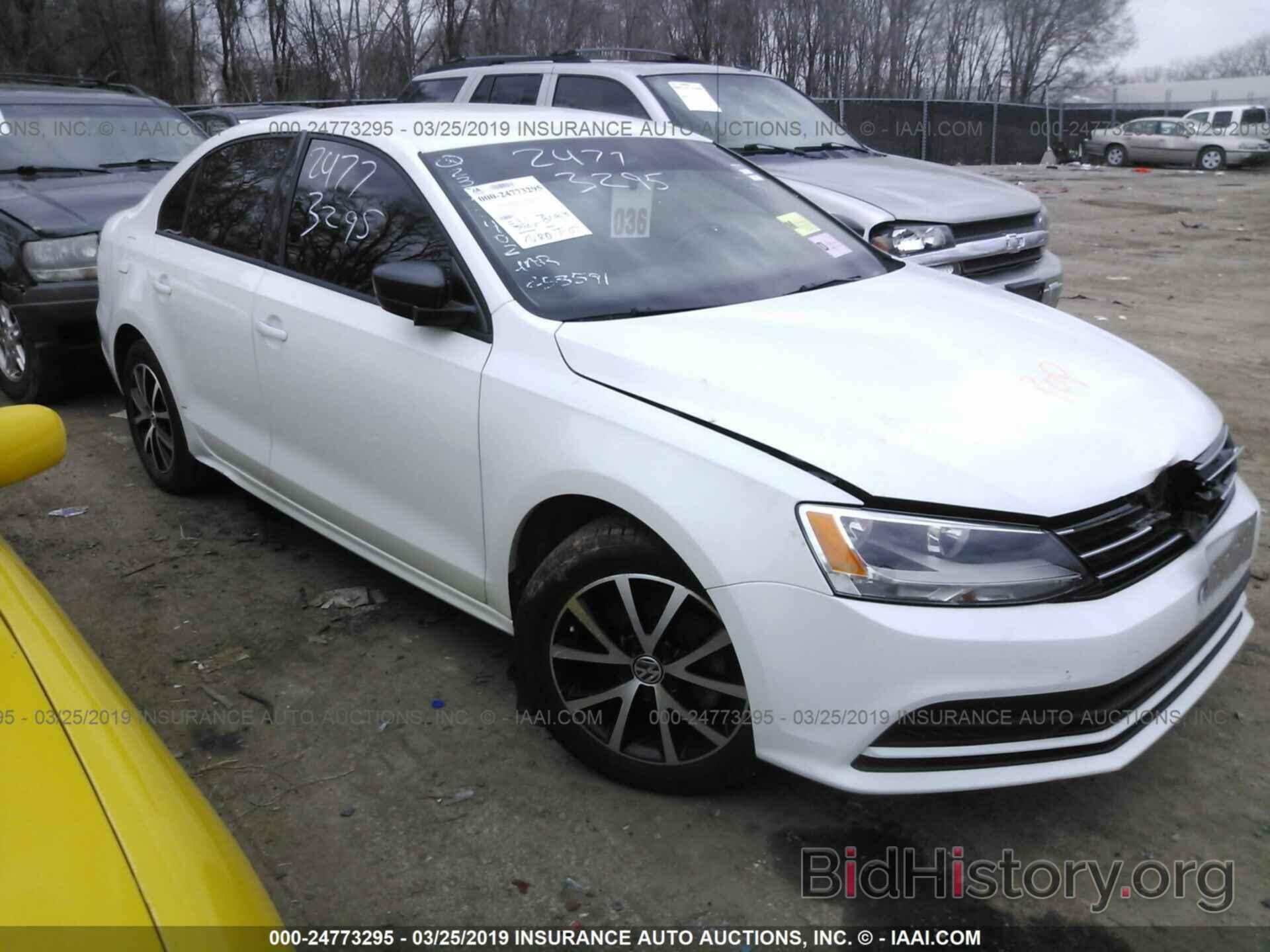 Фотография 3VWD67AJ1GM253591 - VOLKSWAGEN JETTA 2016