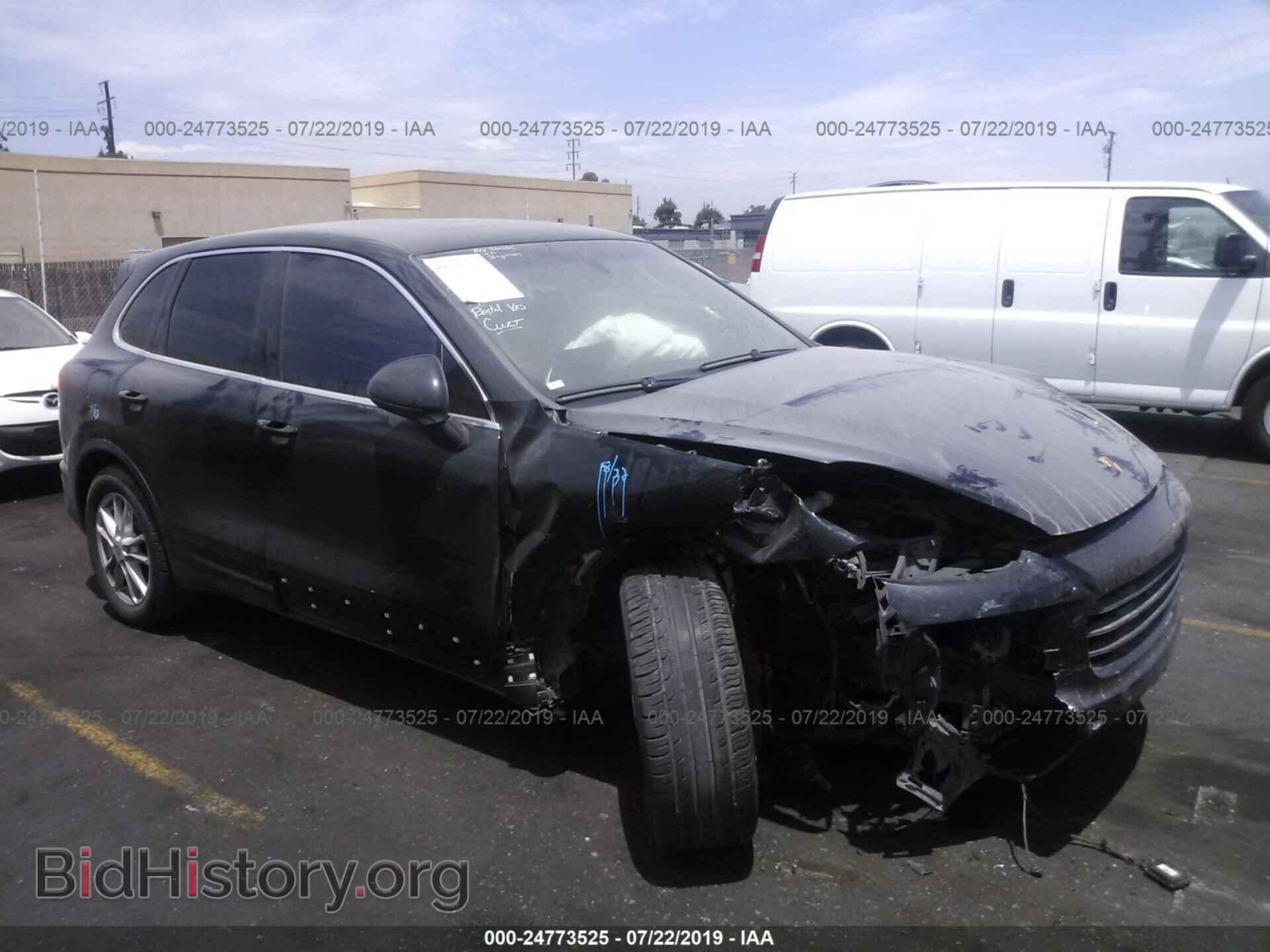 Photo WP1AA2A2XGLA06084 - PORSCHE CAYENNE 2016