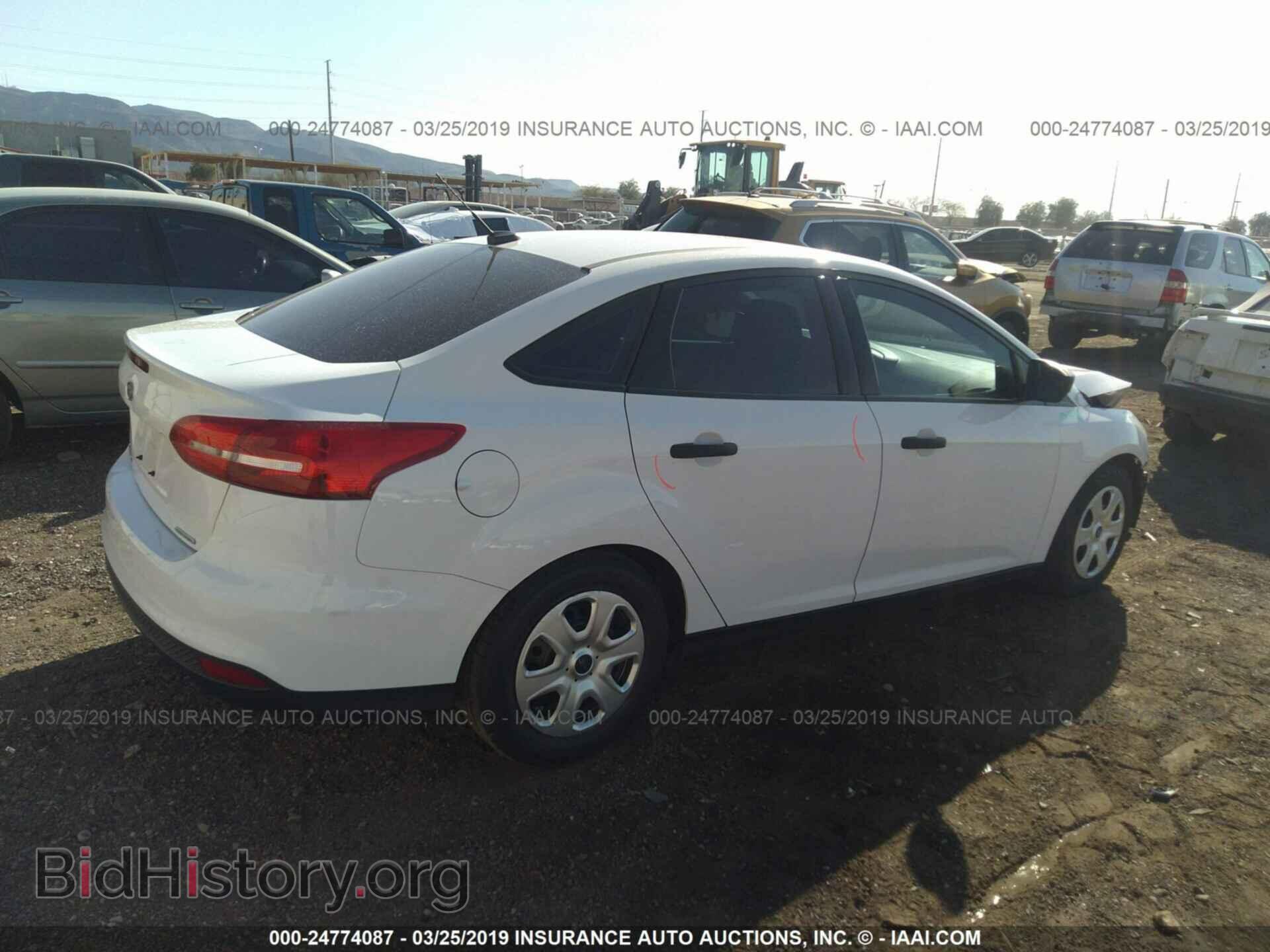 2015 FORD FOCUS - VIN: 1FADP3E21FL314715 - Photo 4