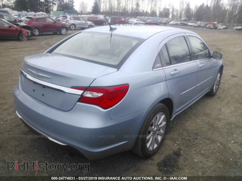 2012 Chrysler 200 (VIN 1C3CCBBBXCN239386) — фото 4 из 10