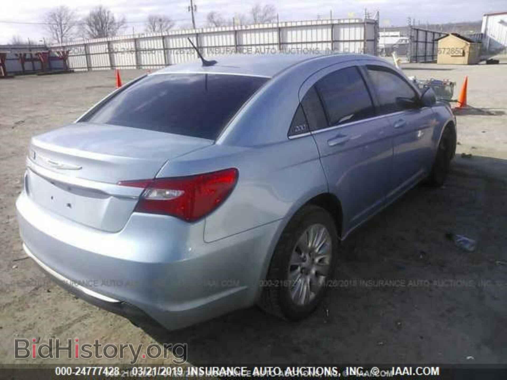 2013 CHRYSLER 200 - VIN: 1C3CCBAG5DN736277 - Photo 4