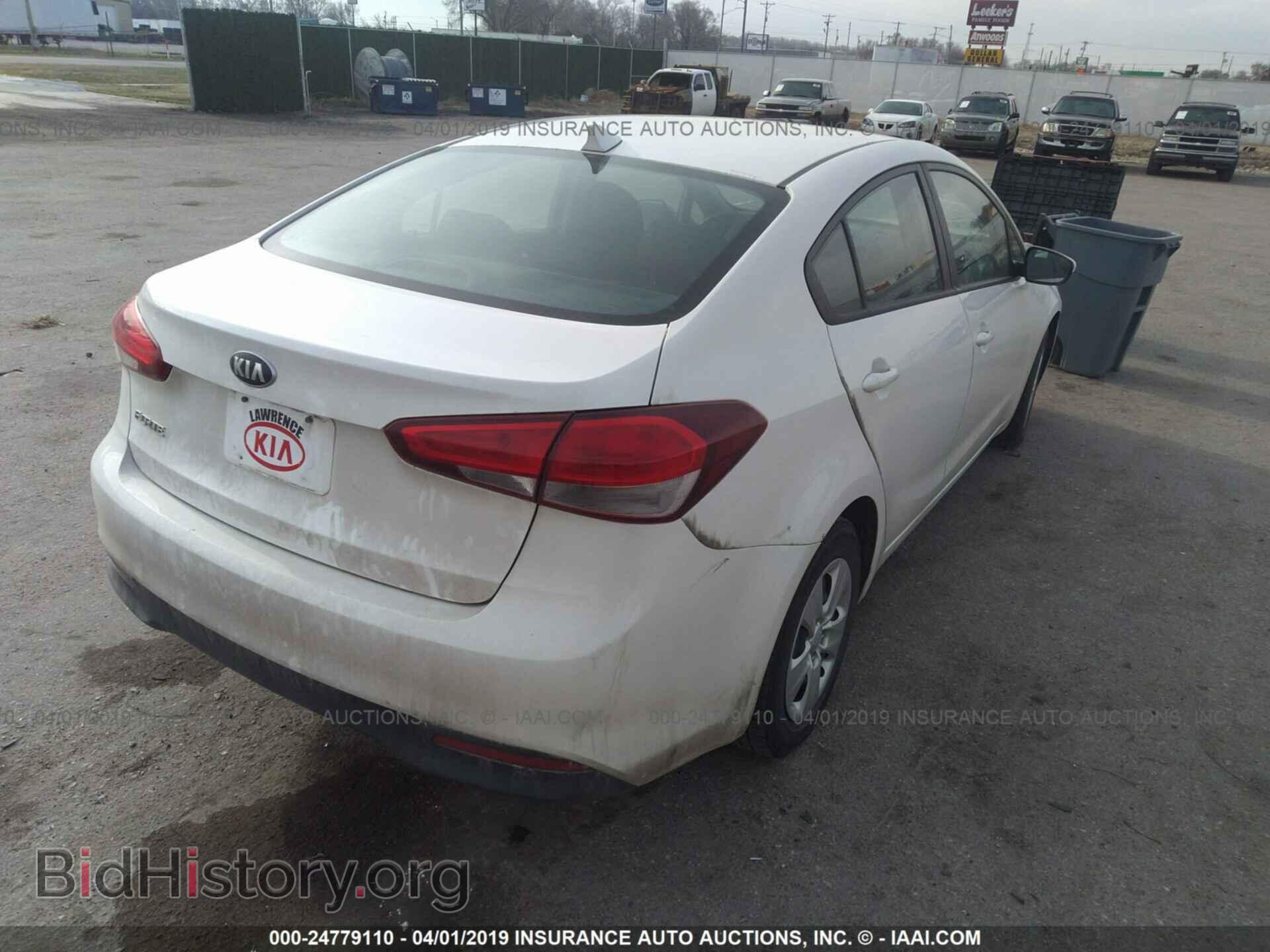 2017 KIA FORTE - VIN: 3KPFK4A79HE032259 - Фото 4