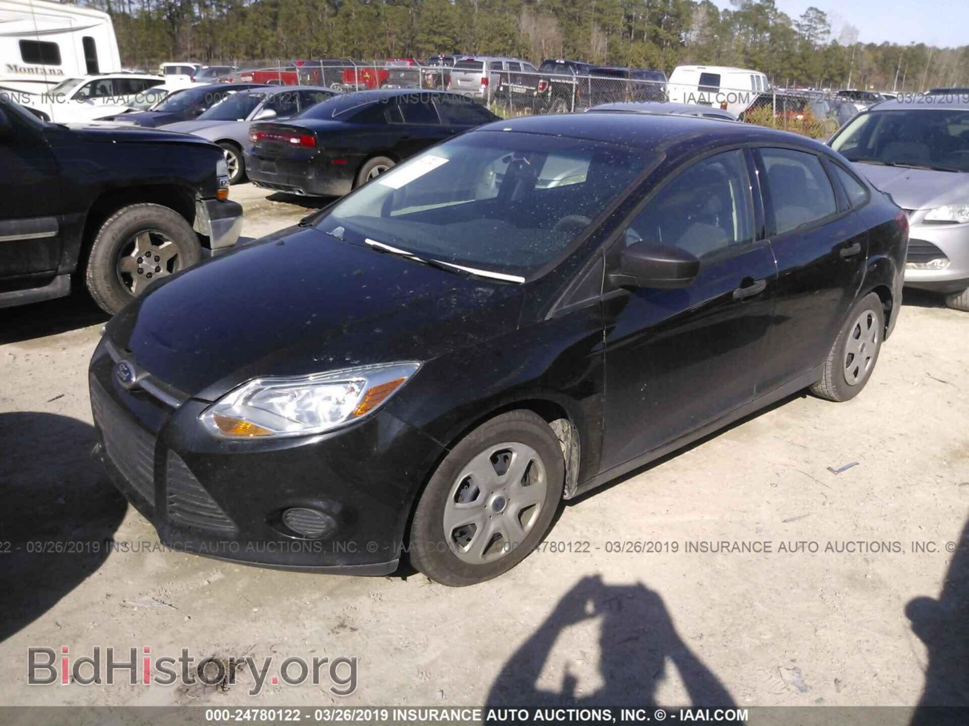 2014 FORD FOCUS - VIN: 1FADP3E28EL225478 - Фото 2