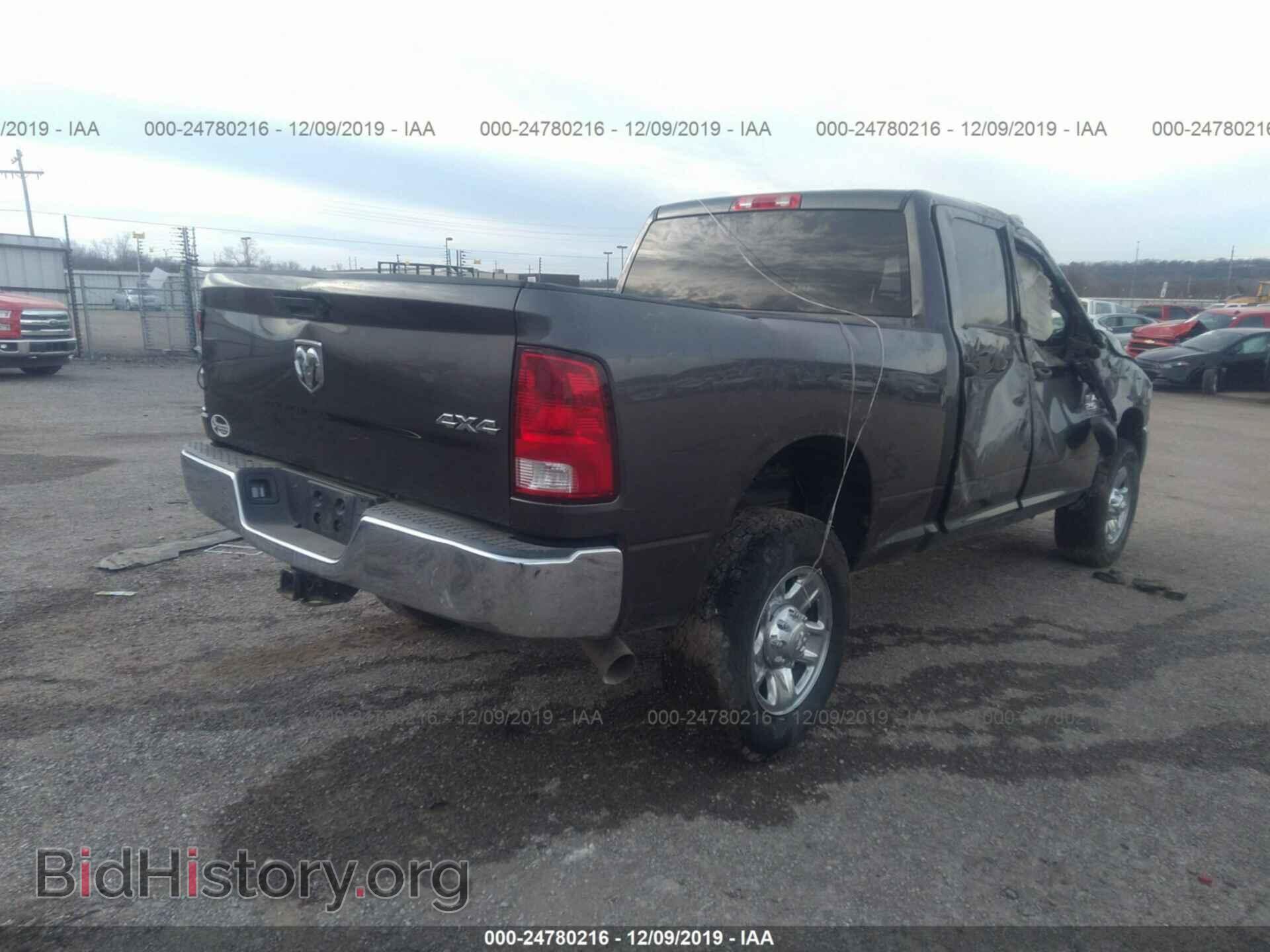 2017 RAM 2500 - VIN: 3C6UR5CL4HG663662 - Photo 4