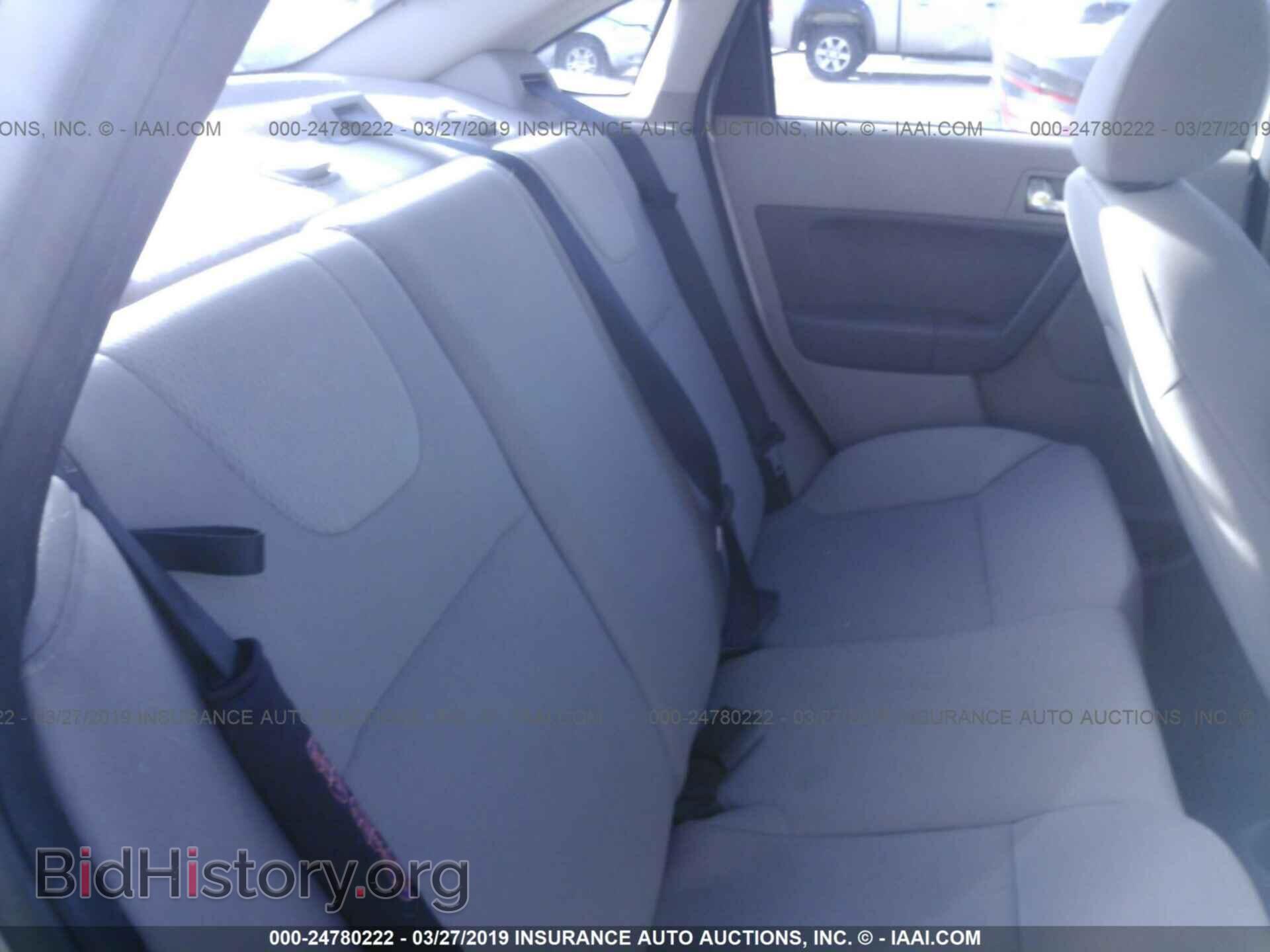2008 FORD FOCUS - VIN: 1FAHP35N88W225169 - Фото 8