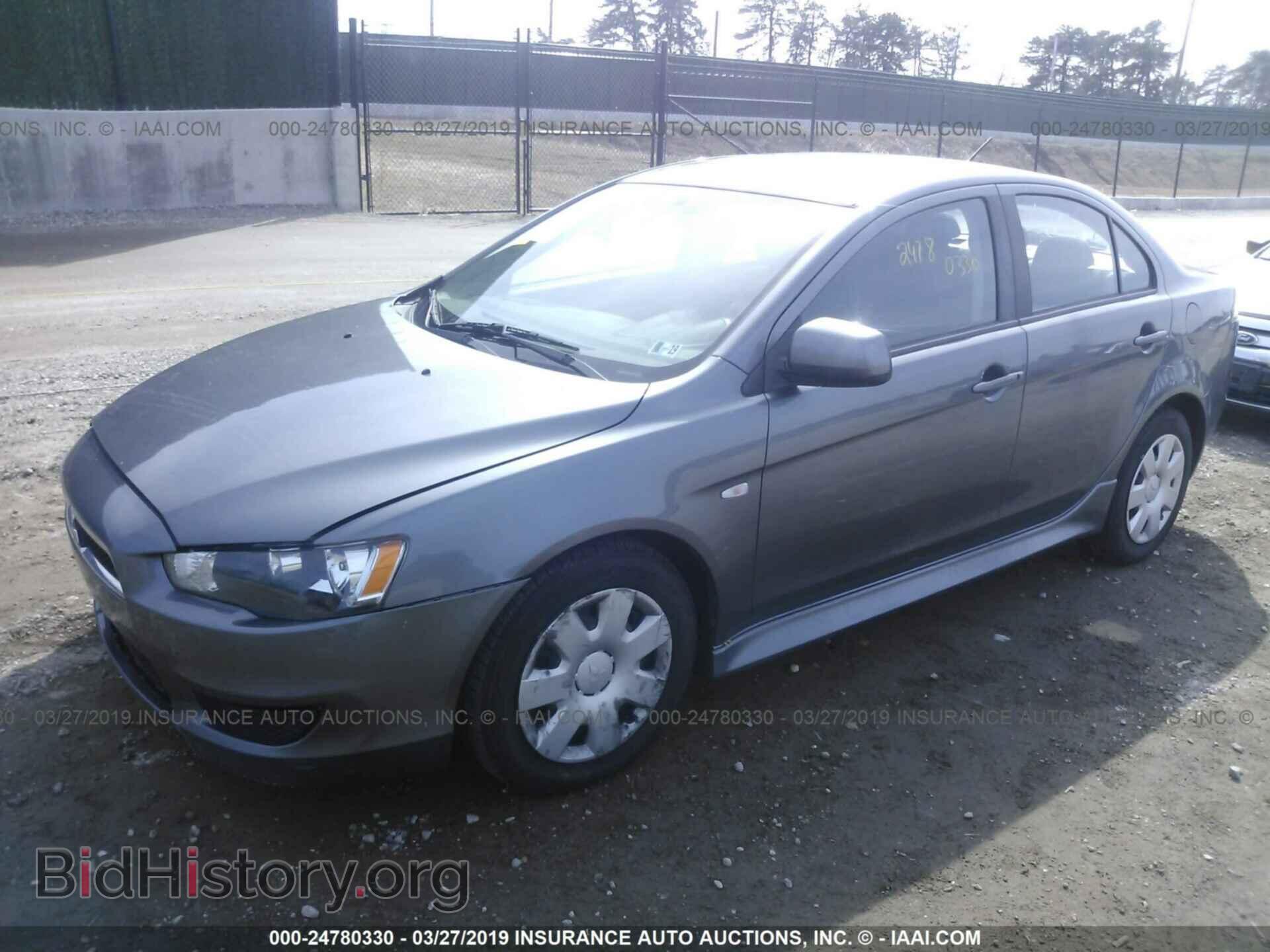 2011 MITSUBISHI LANCER - VIN: JA32U2FU1BU037281 - Фото 2
