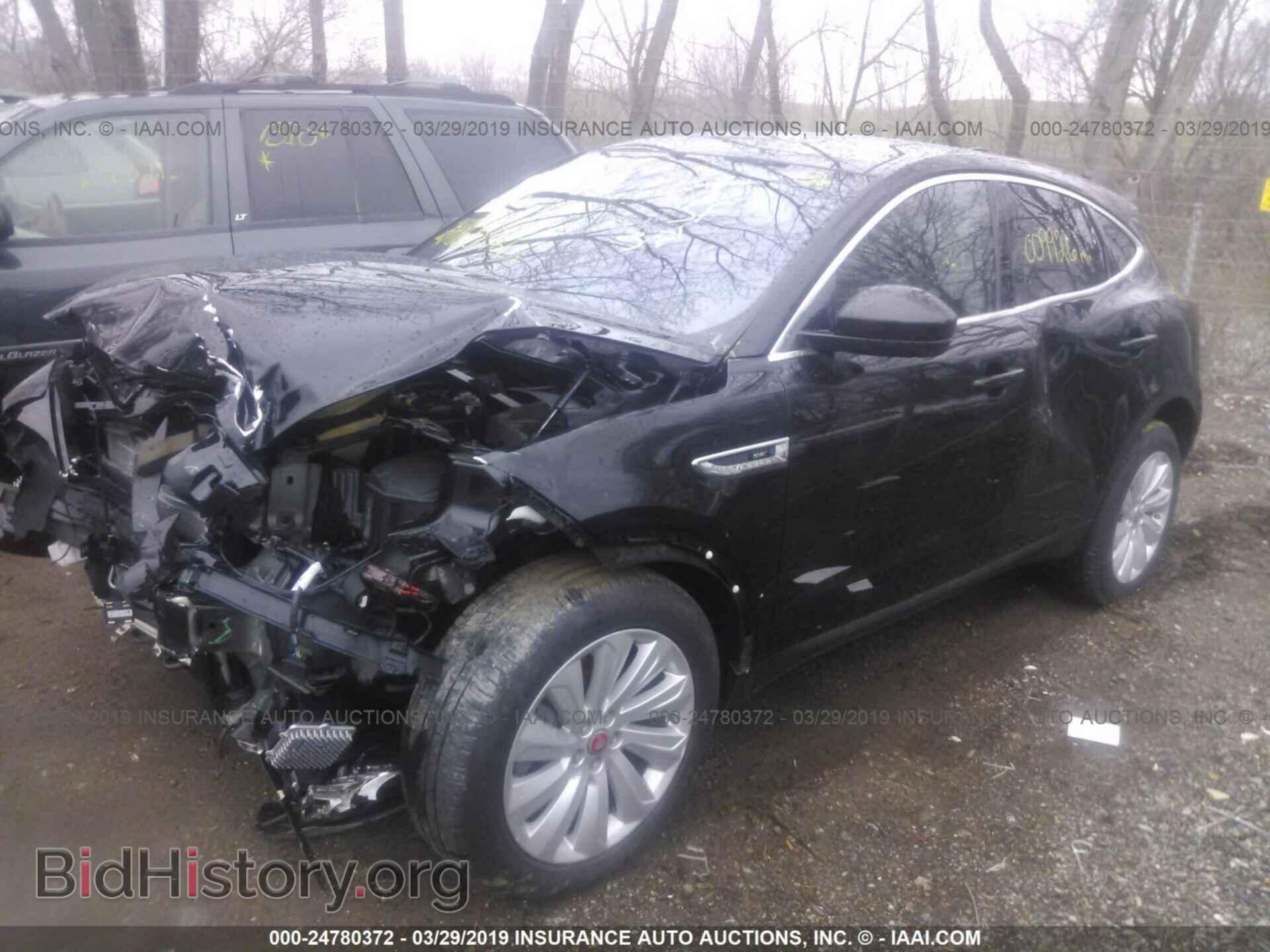 2018 JAGUAR E-PACE - VIN: SADFP2FX0J1Z32169 - Фото 2