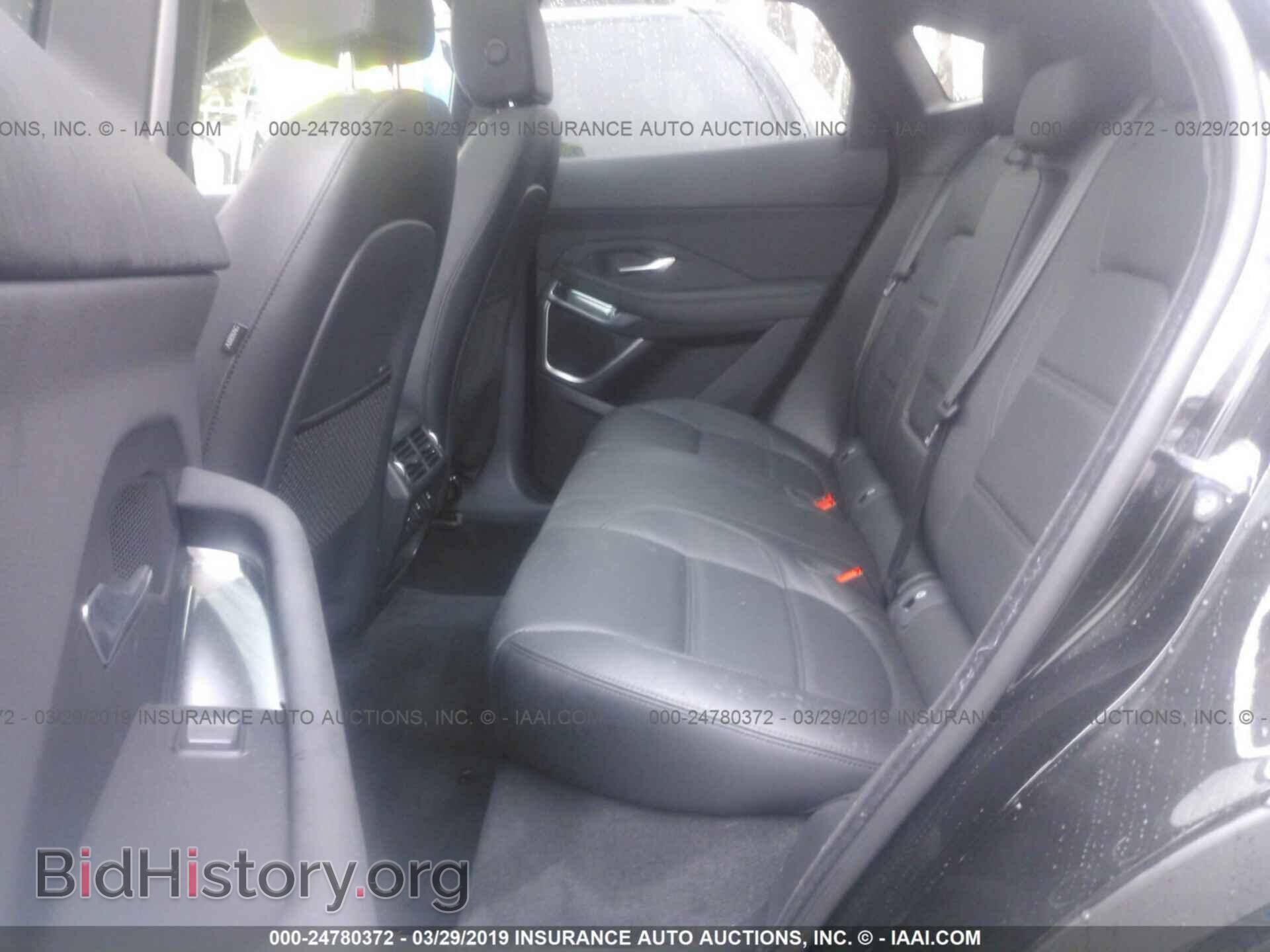 2018 JAGUAR E-PACE - VIN: SADFP2FX0J1Z32169 - Фото 8