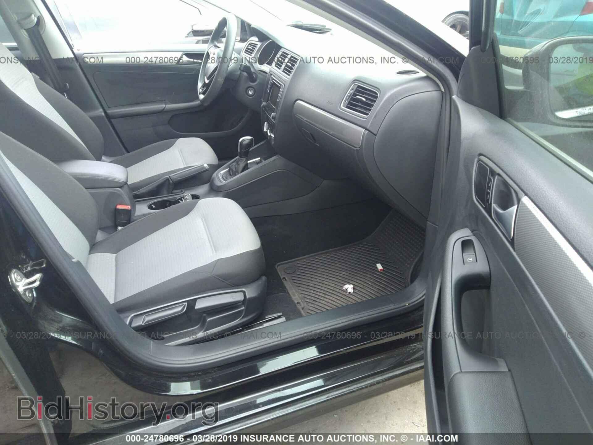 2017 VOLKSWAGEN JETTA - VIN: 3VW2B7AJ1HM309341 - Photo 5