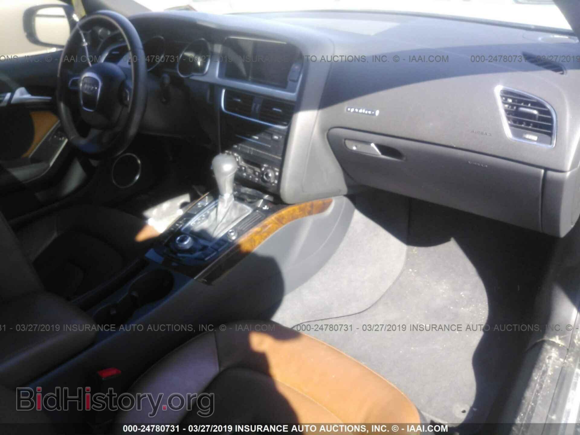 2011 AUDI A5 - VIN: WAULFAFR8BA047262 - Фото 5