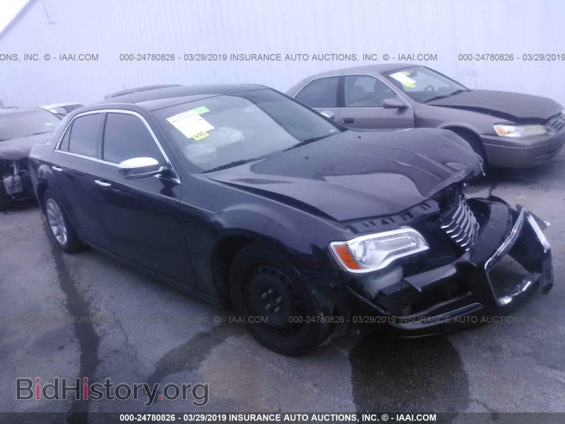 Фотография 2C3CCAET1CH278200 - CHRYSLER 300C 2012