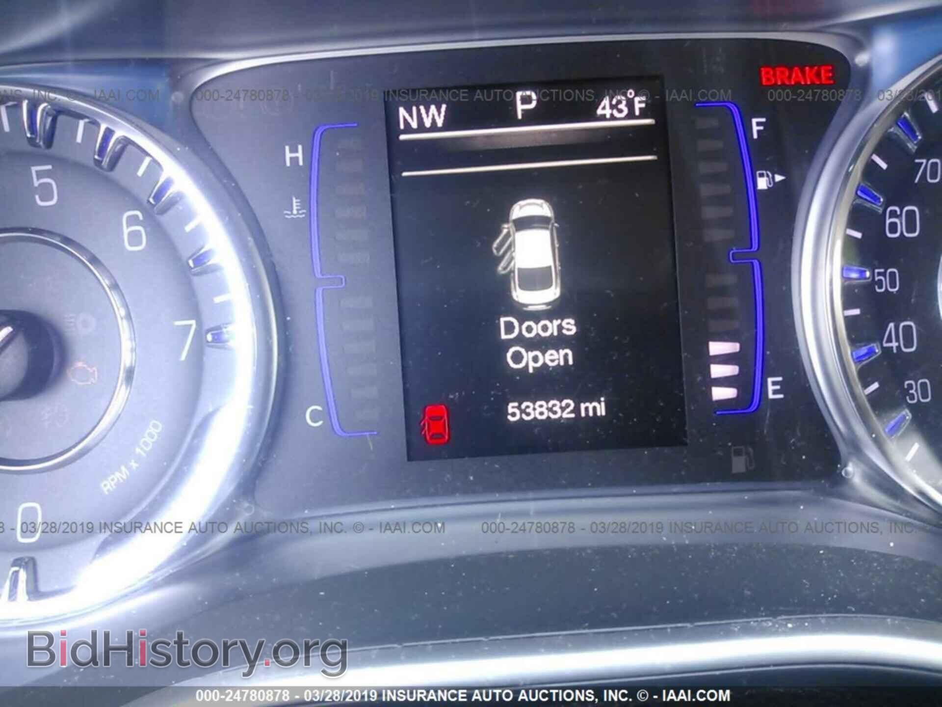 2015 CHRYSLER 200 - VIN: 1C3CCCAB2FN686273 - Фото 7