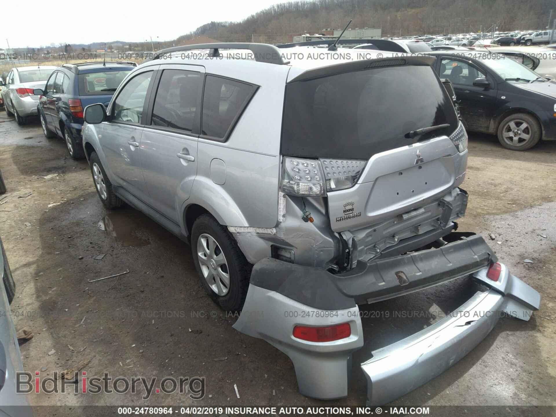 2013 MITSUBISHI OUTLANDER - VIN: JA4AS2AW7DU005282 - Фото 3