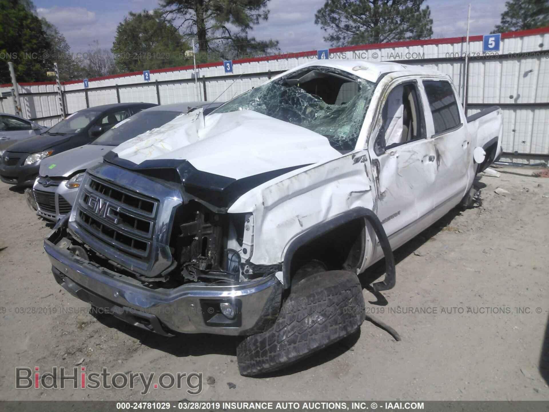 2015 GMC SIERRA - VIN: 3GTU2VEC4FG476624 - Фото 2