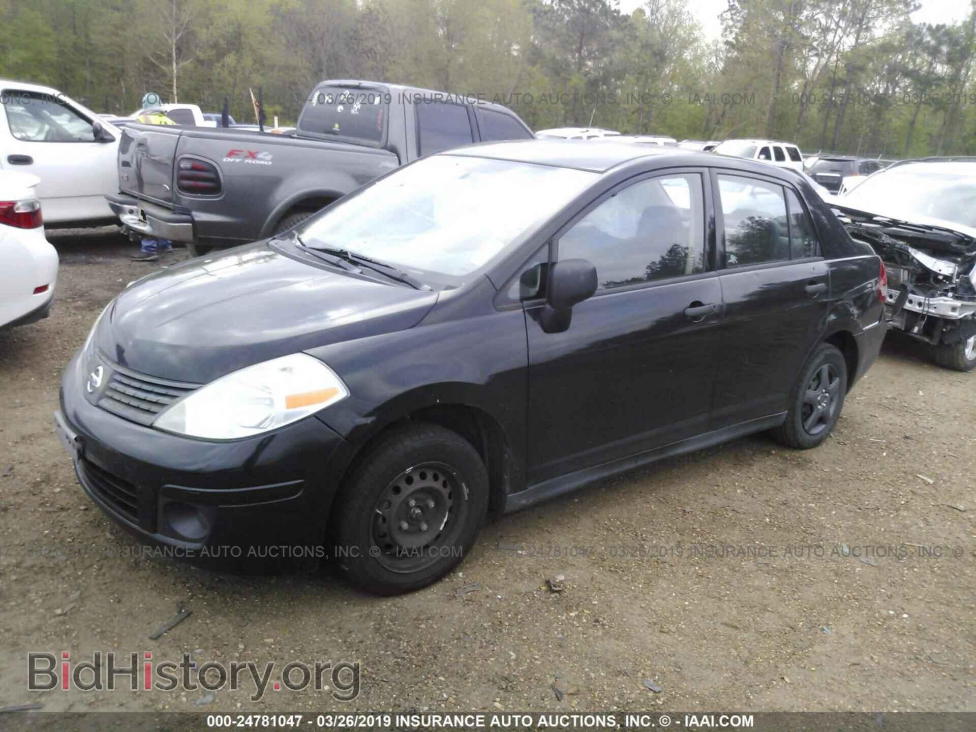 2009 NISSAN VERSA - VIN: 3N1CC11E19L441255 - Фото 2