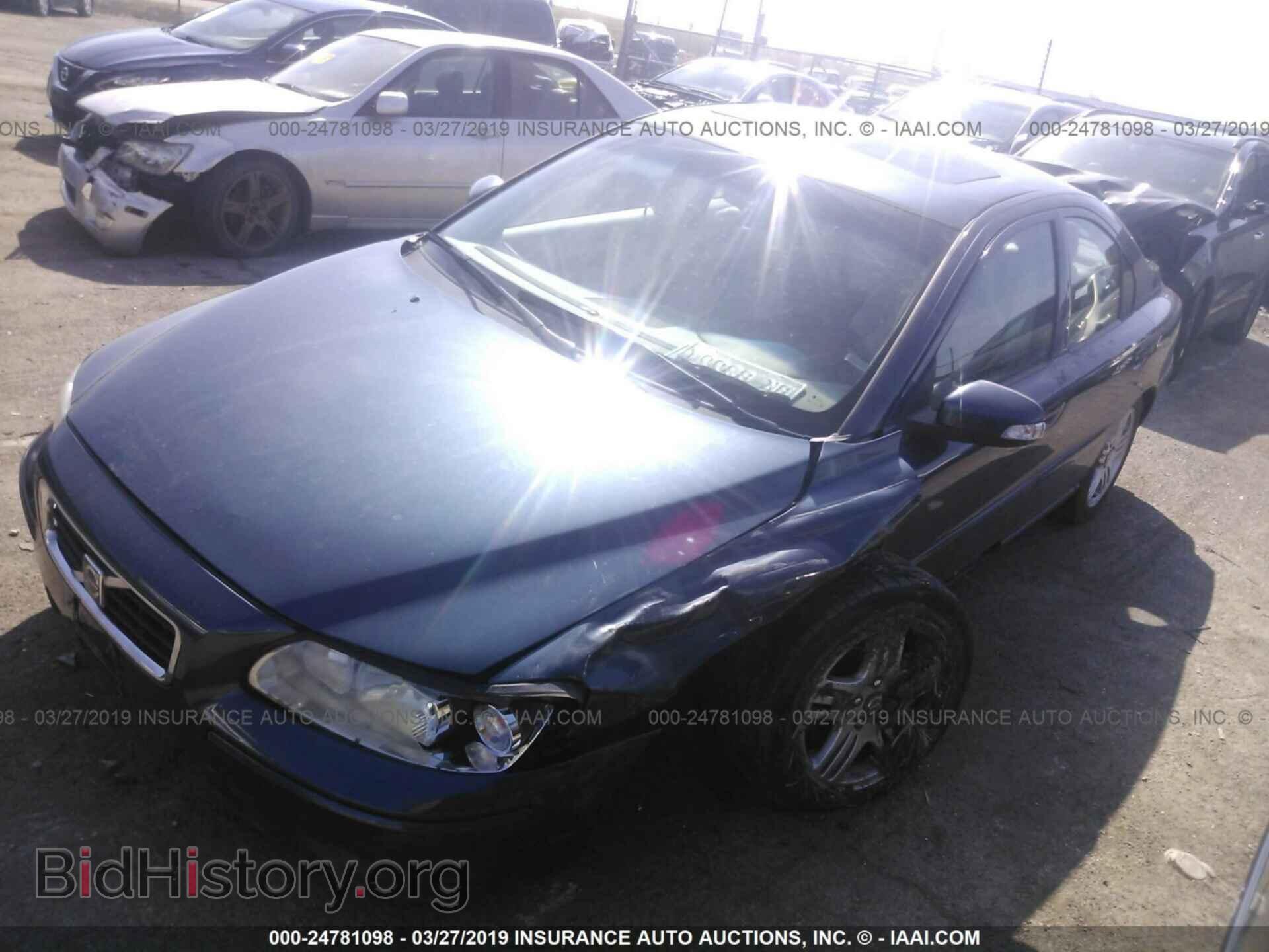 2007 VOLVO S60 - VIN: YV1RS592372624435 - Фото 2
