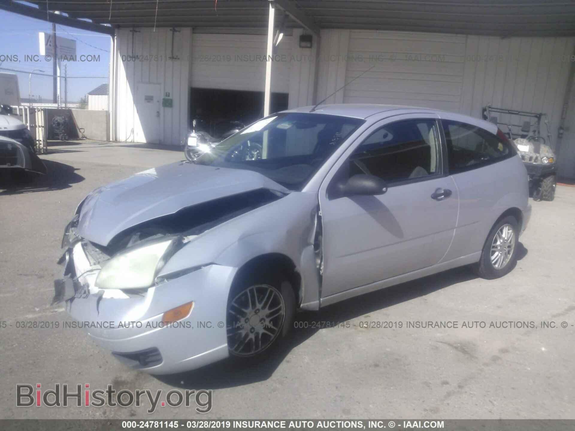 2005 FORD FOCUS - VIN: 3FAFP31N95R120958 - Фото 2