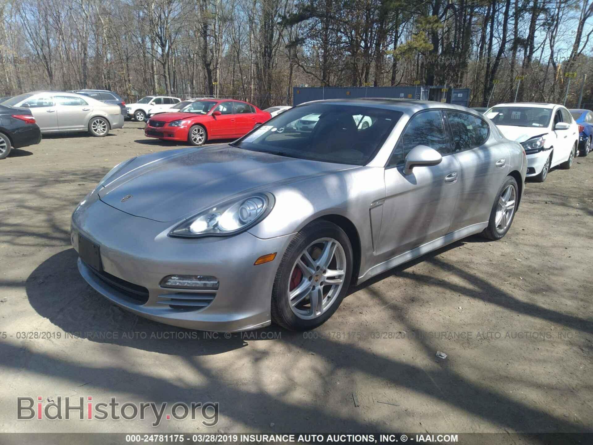 2011 PORSCHE PANAMERA - VIN: WP0AA2A71BL010630 - Фото 2