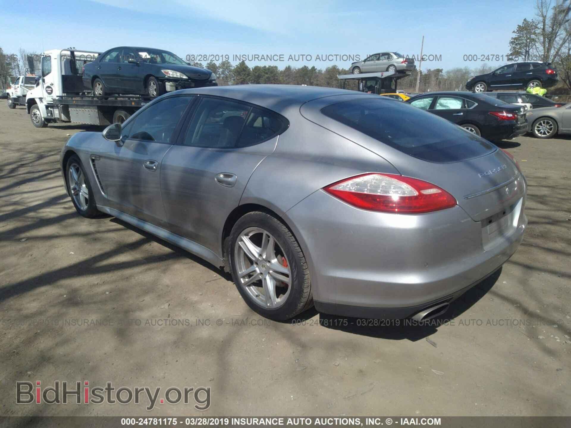 2011 PORSCHE PANAMERA - VIN: WP0AA2A71BL010630 - Фото 3