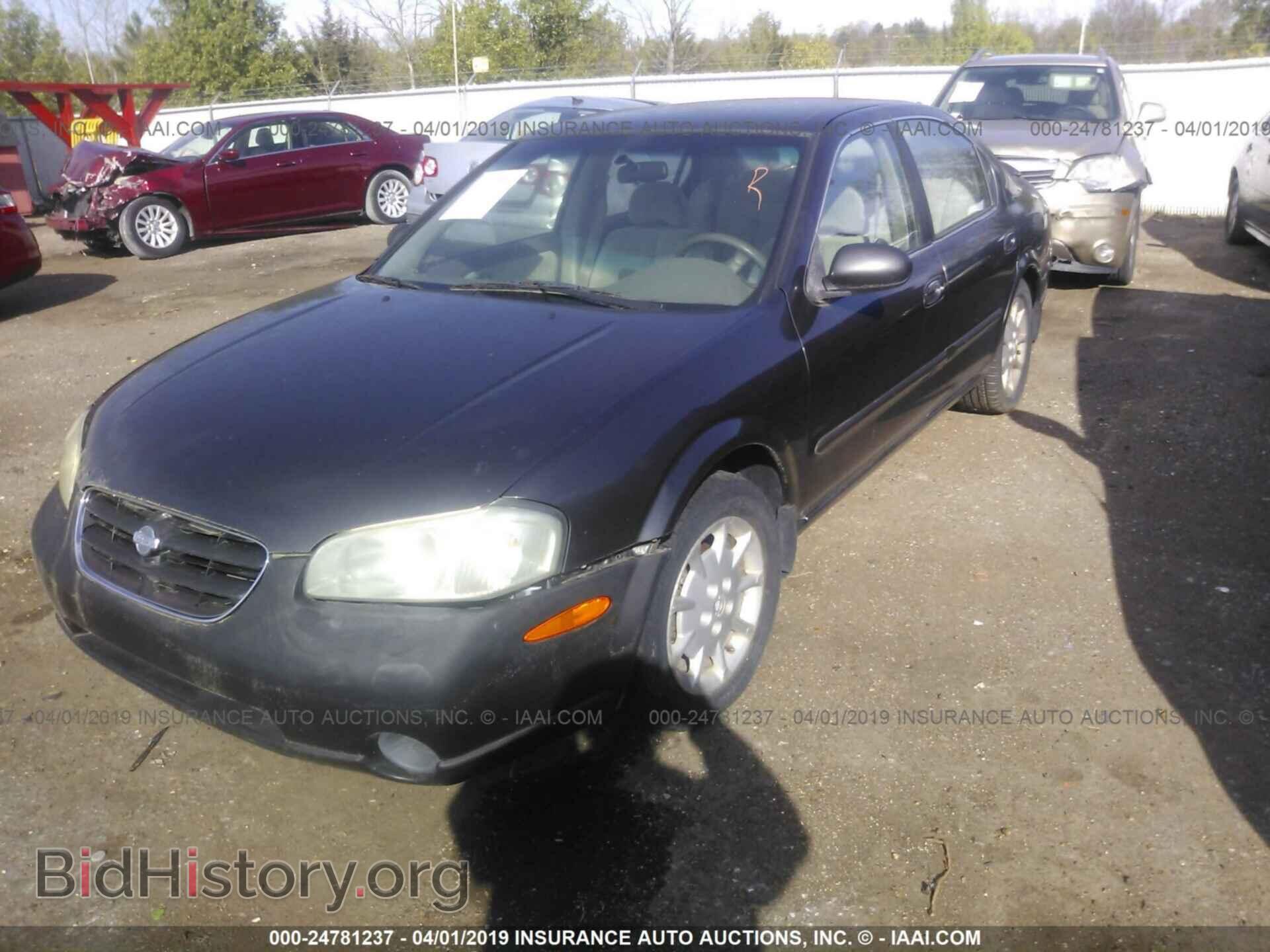 2000 NISSAN MAXIMA - VIN: JN1CA31D2YT560595 - Фото 2