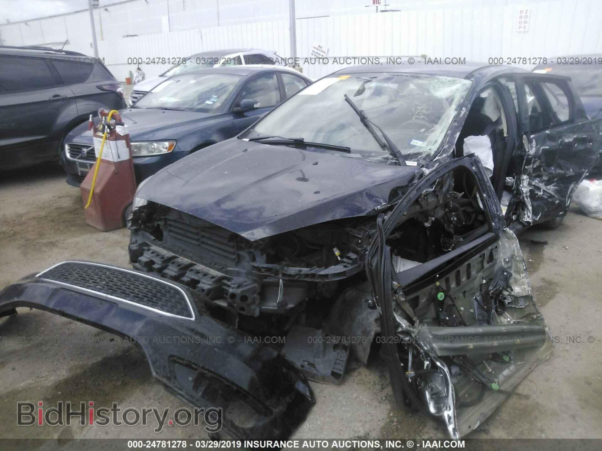 2015 FORD FOCUS - VIN: 1FADP3F29FL219608 - Photo 2