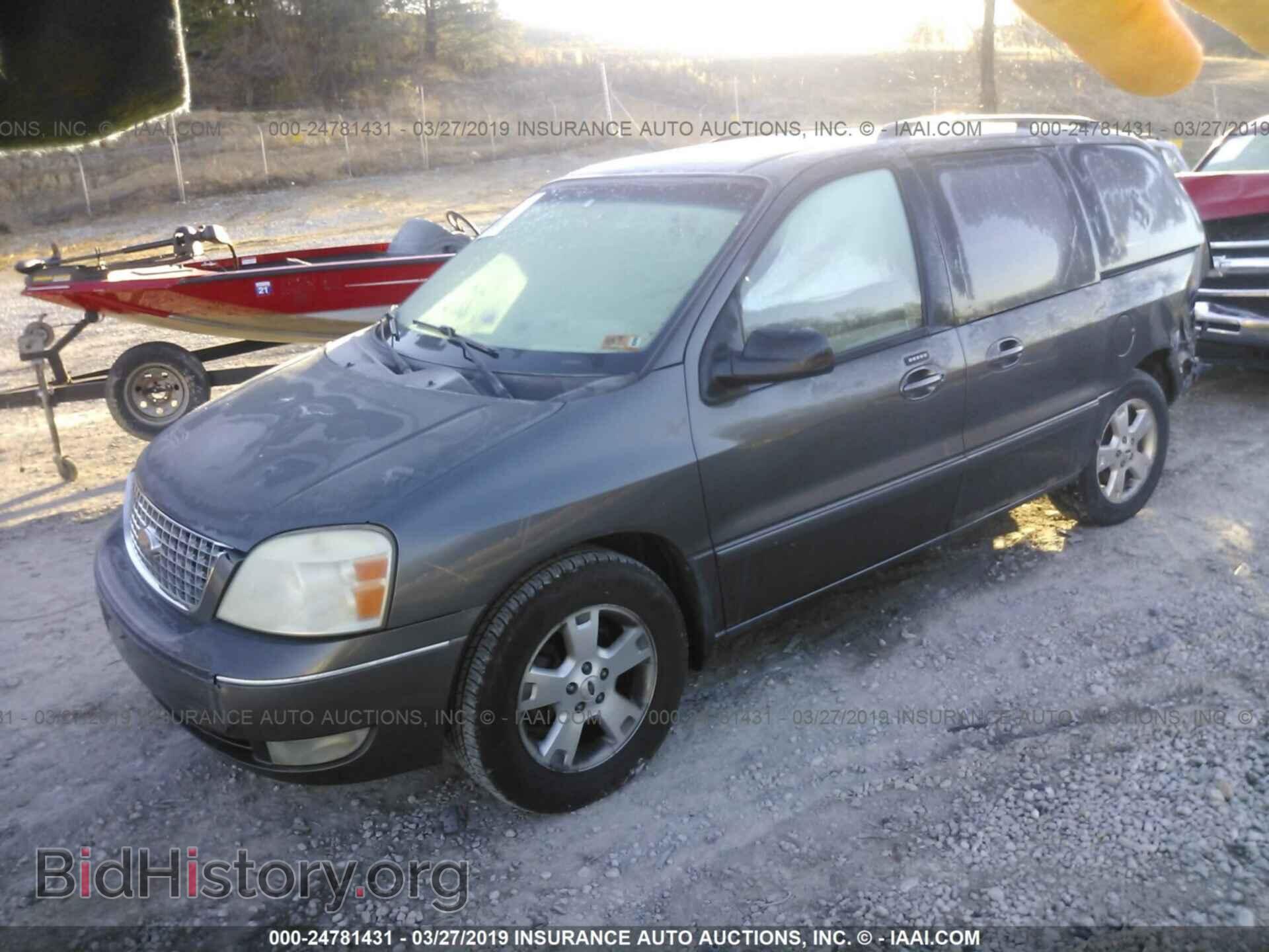 2005 FORD FREESTAR - VIN: 2FMDA52235BA38074 - Фото 2