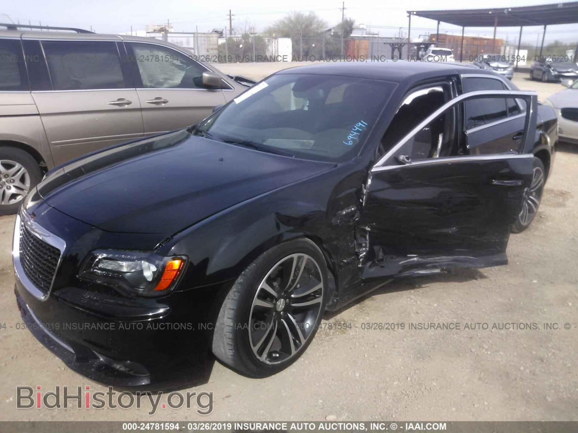 2013 CHRYSLER 300 - VIN: 2C3CCAXJ7DH694491 - Photo 2