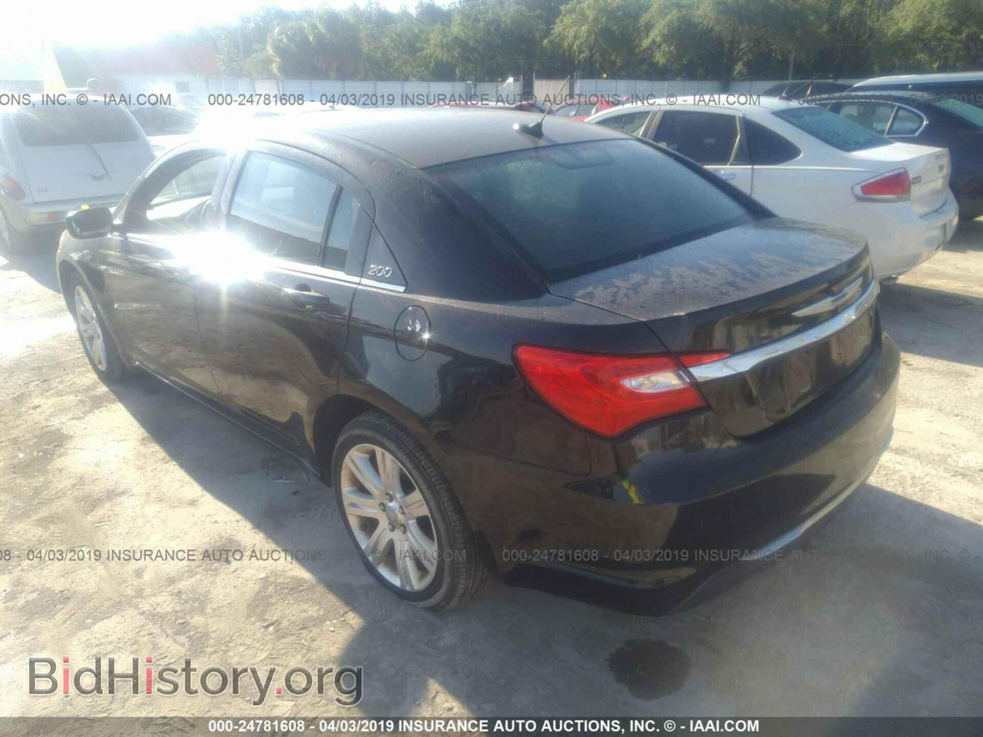 2011 CHRYSLER 200 - VIN: 1C3BC1FG7BN614841 - Фото 3