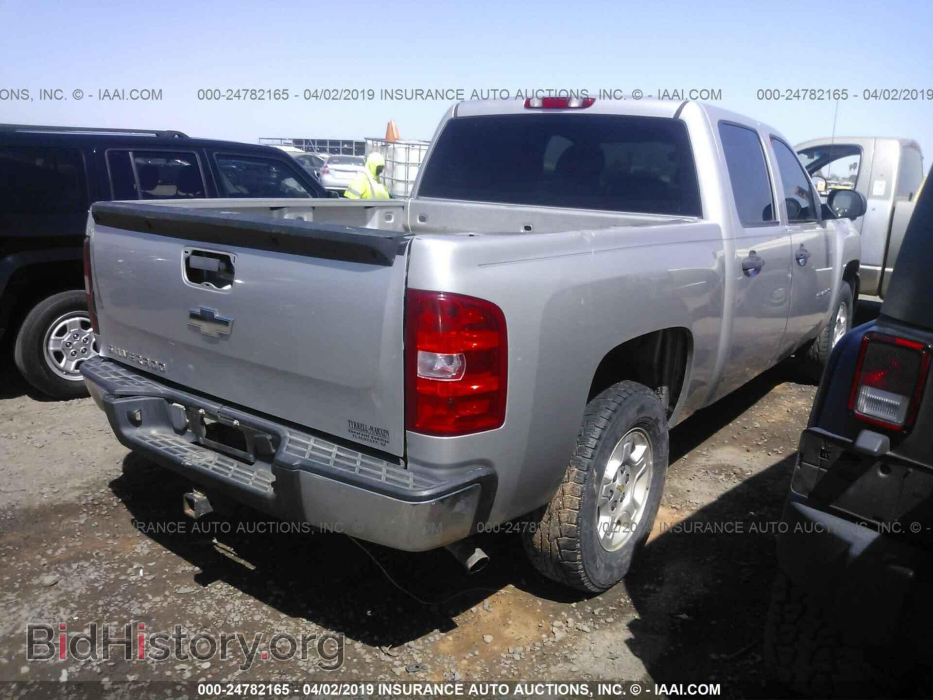 2007 CHEVROLET SILVERADO - VIN: 2GCEC13C971598578 - Фото 4