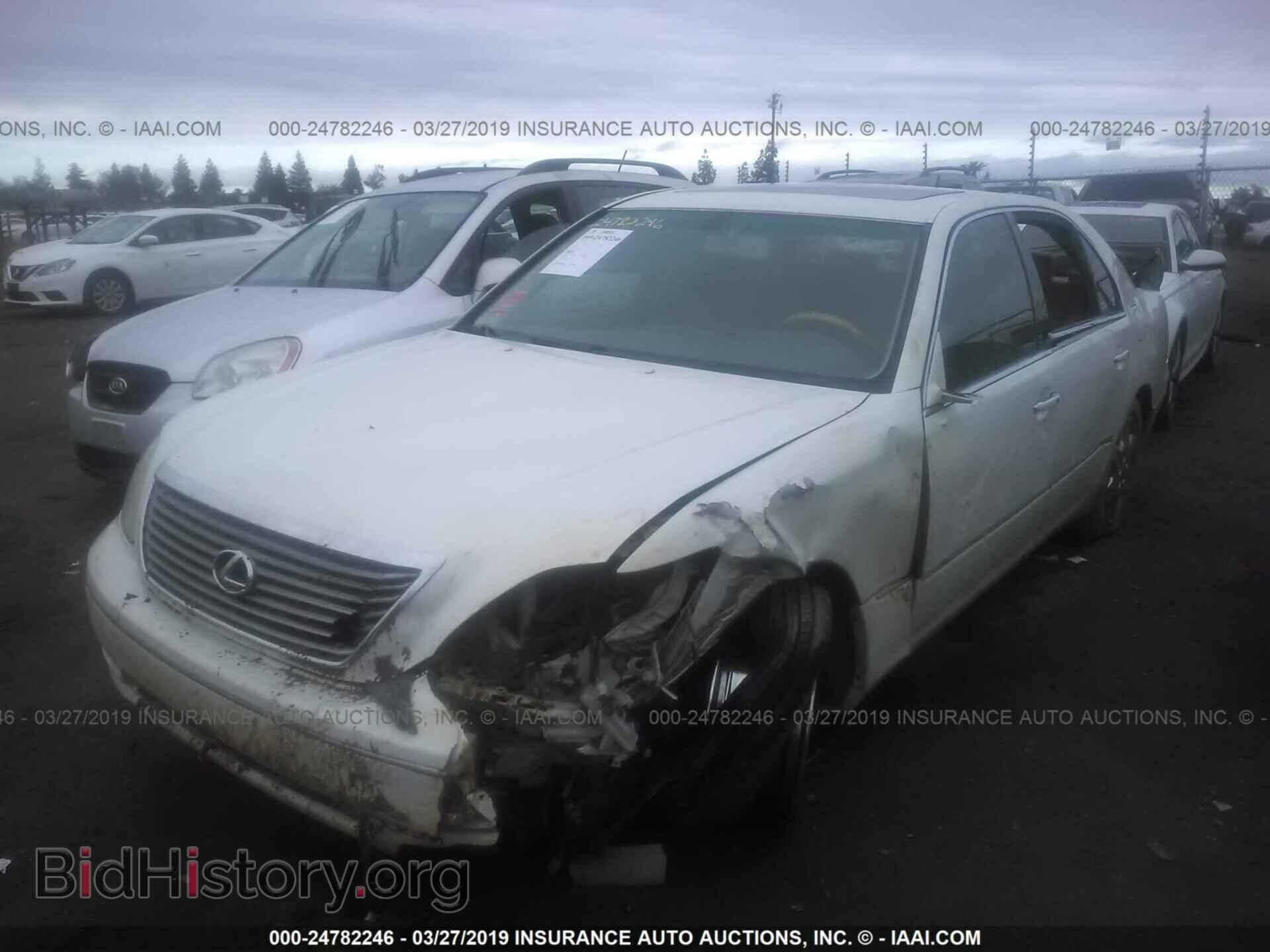 2005 LEXUS LS - VIN: JTHBN36F850179210 - Фото 2