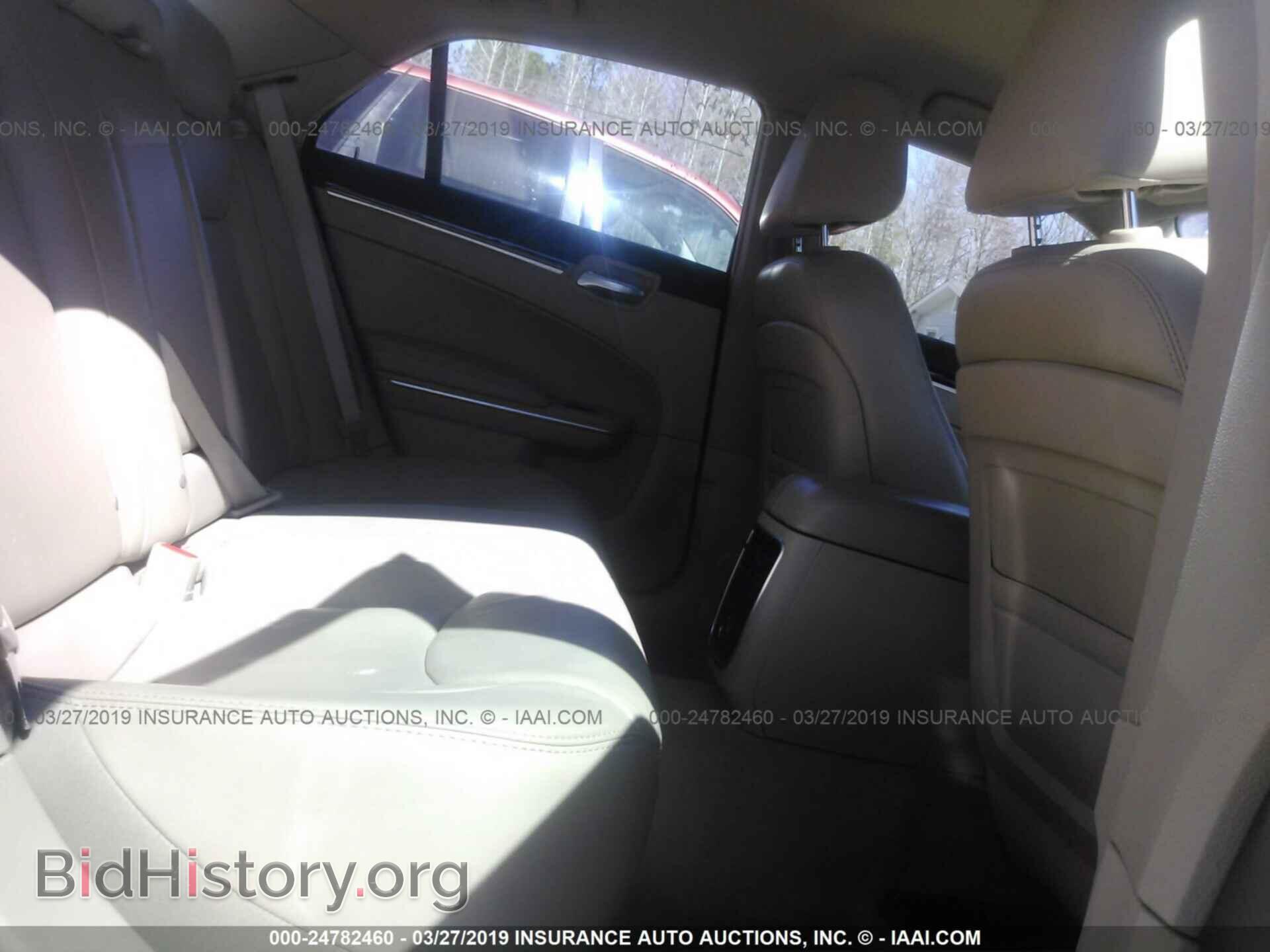 2013 CHRYSLER 300 - VIN: 2C3CCAAG7DH647426 - Фото 8