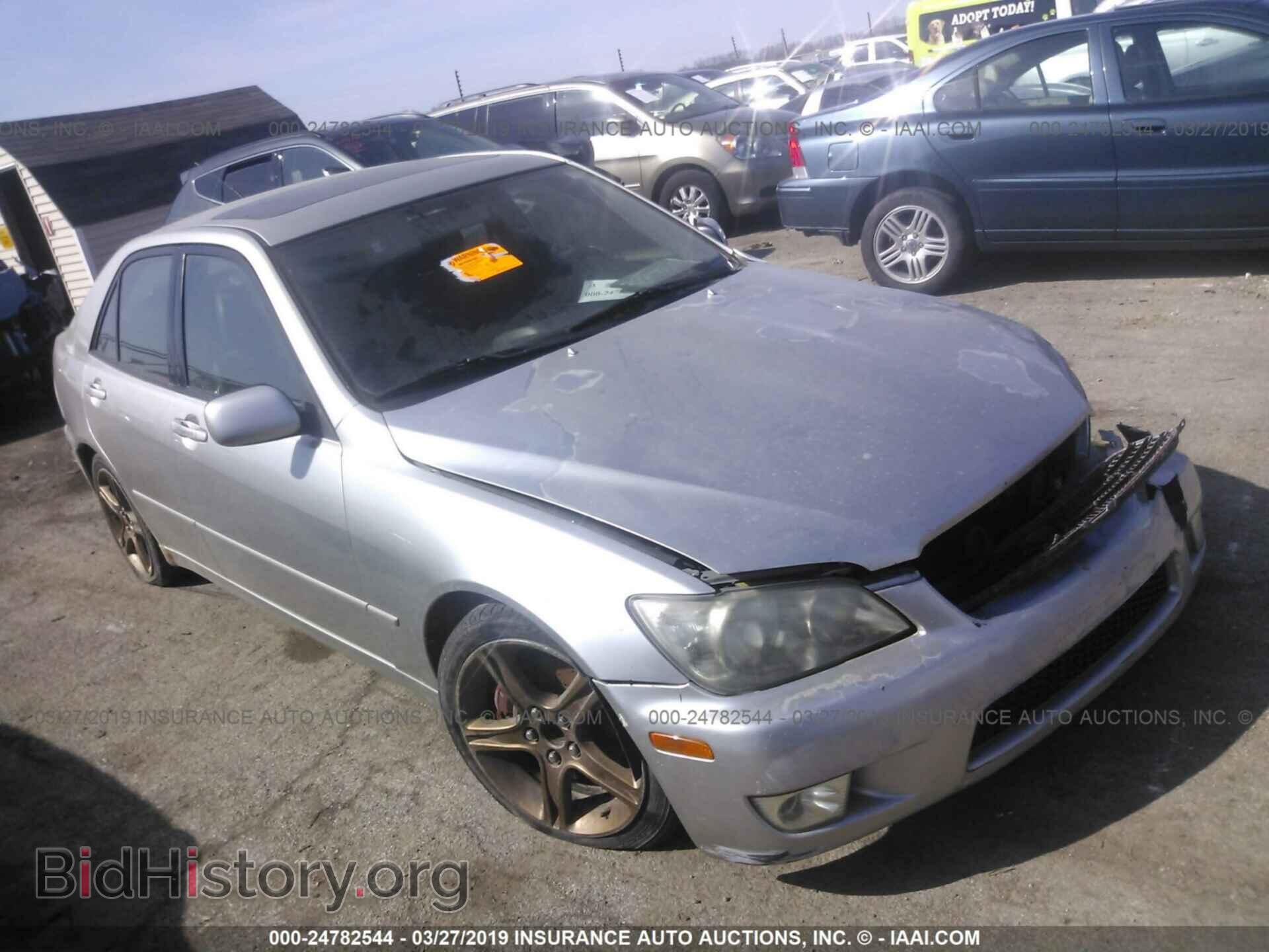 Photo JTHBD182010003084 - LEXUS IS 2001