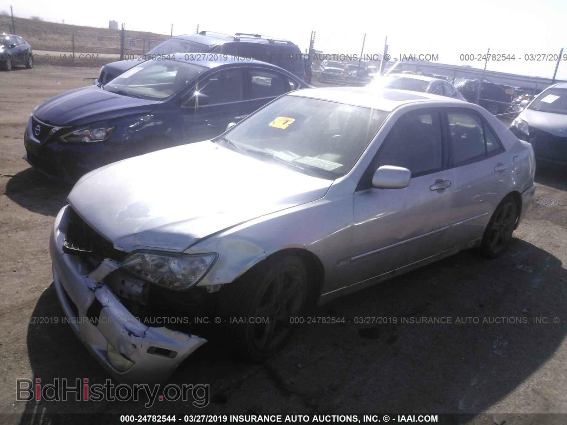 2001 LEXUS IS - VIN: JTHBD182010003084 - Photo 2